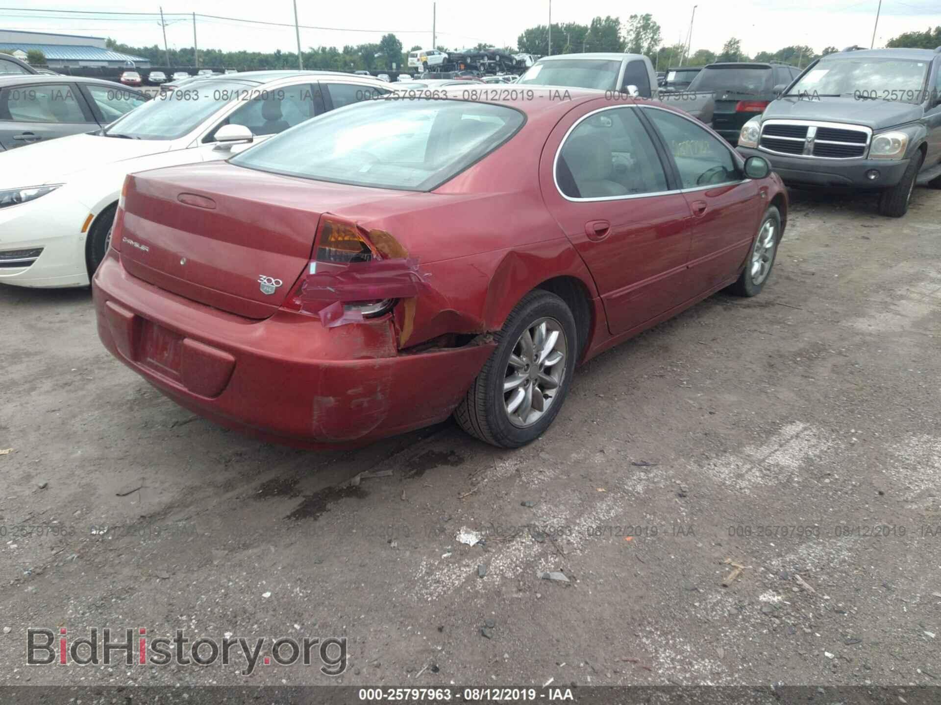 2003 CHRYSLER 300M - VIN: 2C3HE66G63H538427 - Photo 4