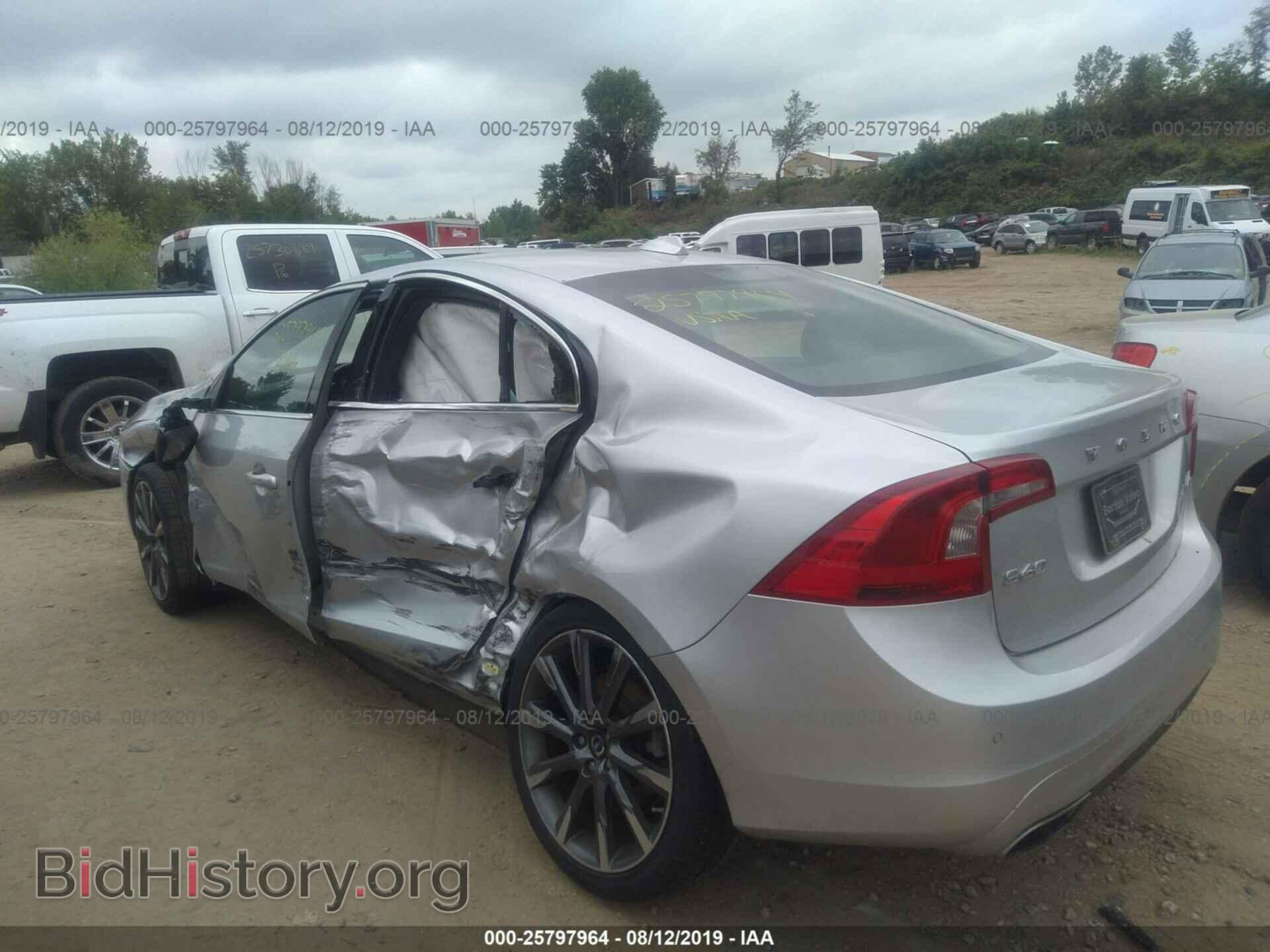 2015 VOLVO S60 - VIN: YV140MFK2F2335852 - Фото 3