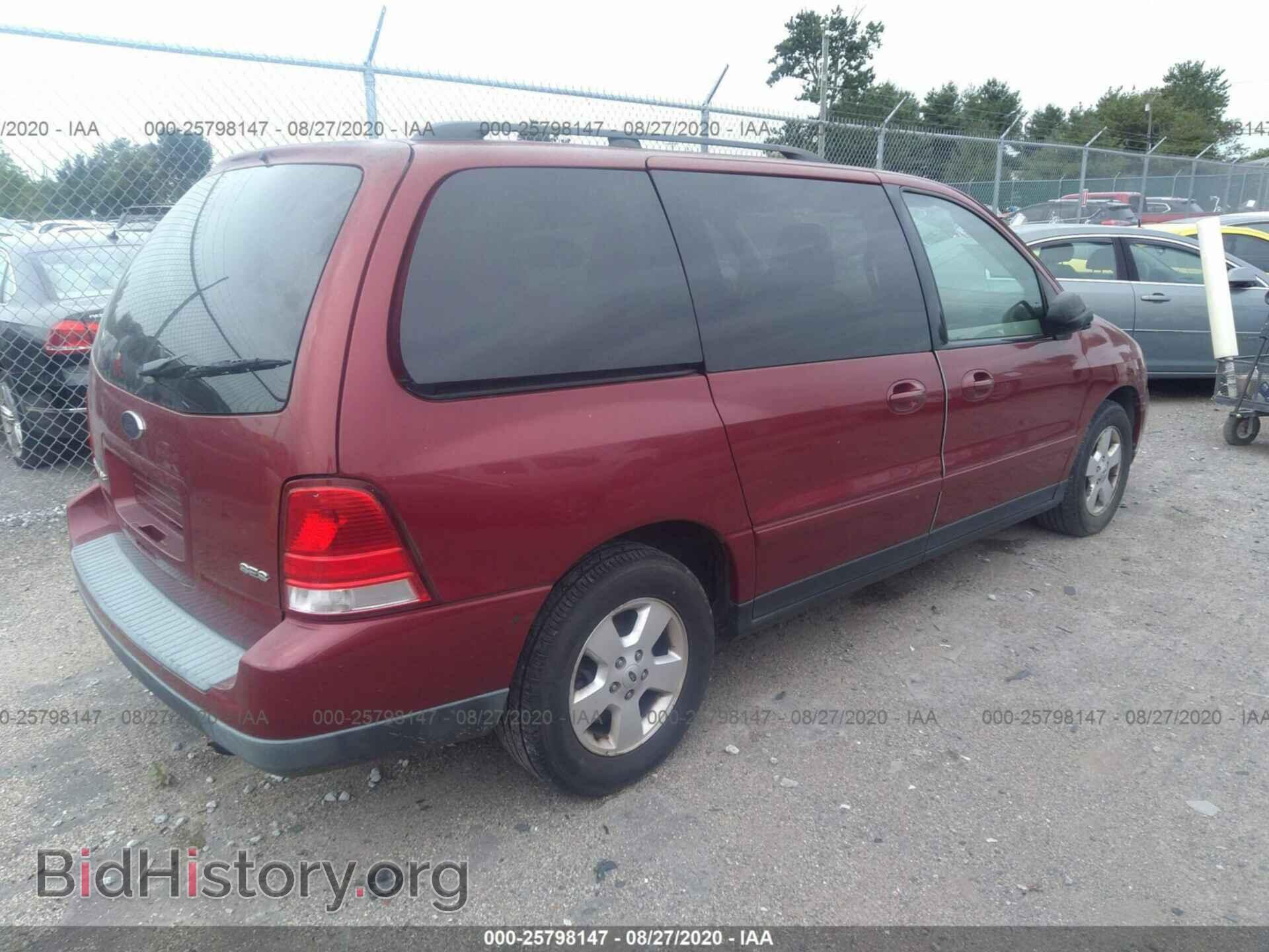 2004 FORD FREESTAR - VIN: 2FMZA576X4BA57429 - Фото 4