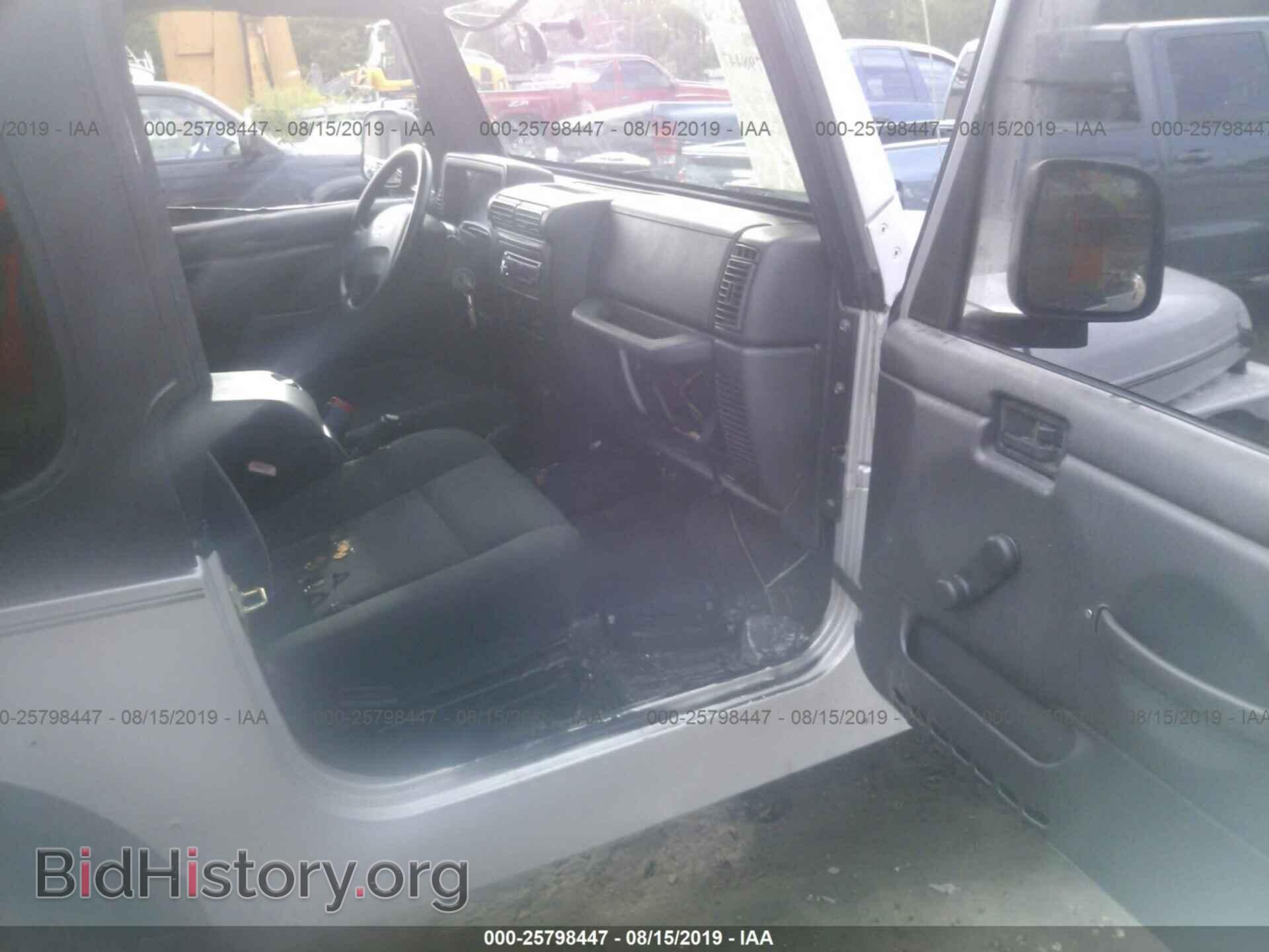2006 JEEP WRANGLER - VIN: 1J4FA39S76P741706 - Фото 5