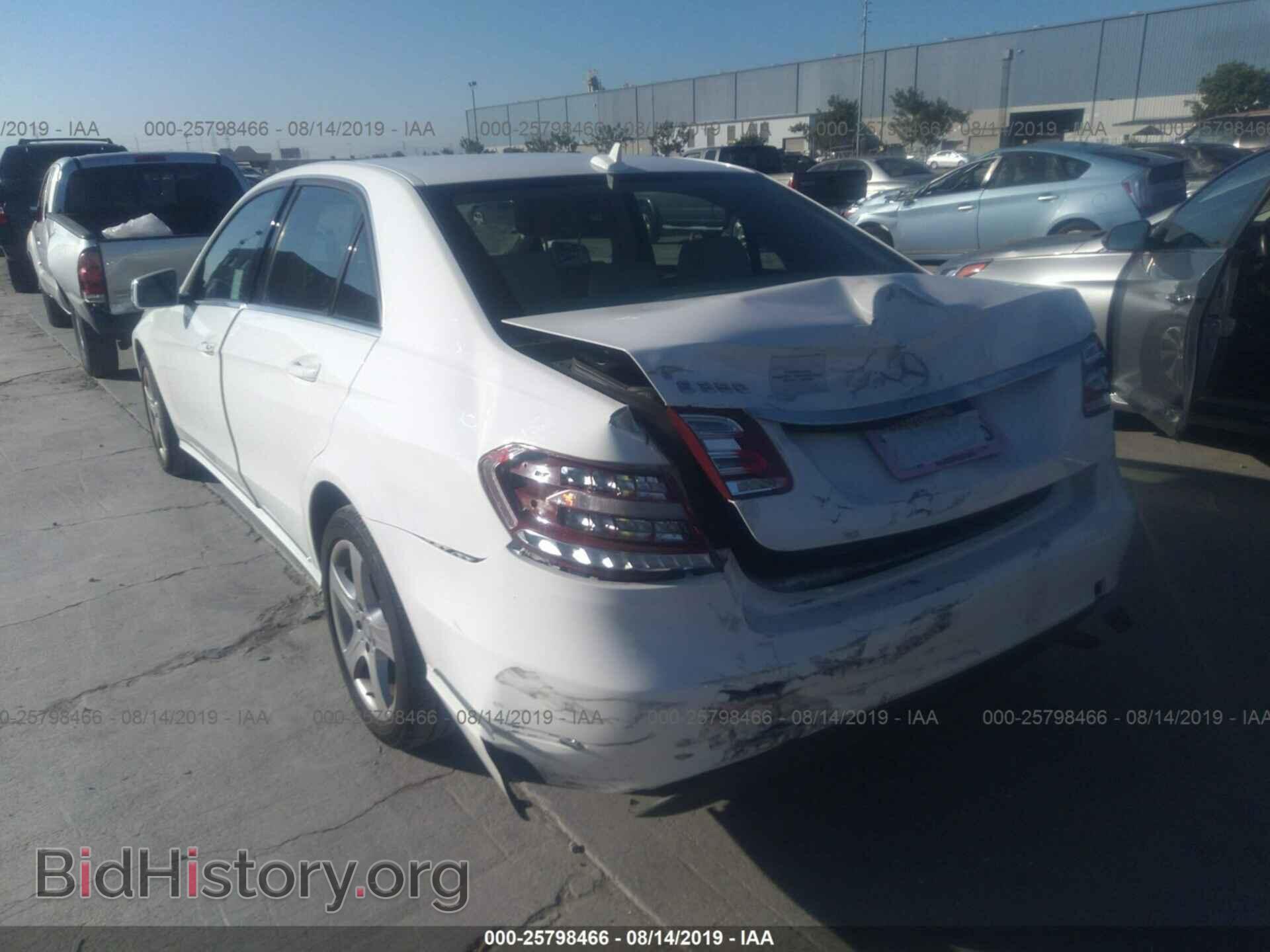 2014 MERCEDES-BENZ E - VIN: WDDHF5KB3EA786543 - Фото 3