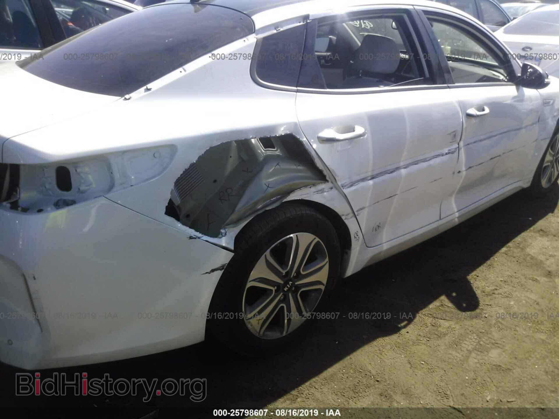 2017 KIA OPTIMA - VIN: KNAGU4LE3H5011975 - Фото 6