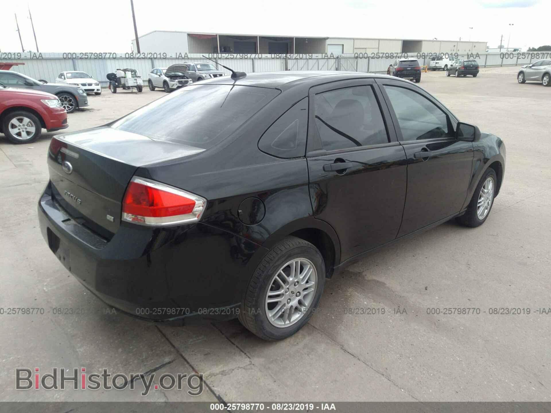 2011 FORD FOCUS - VIN: 1FAHP3FNXBW196473 - Фото 4