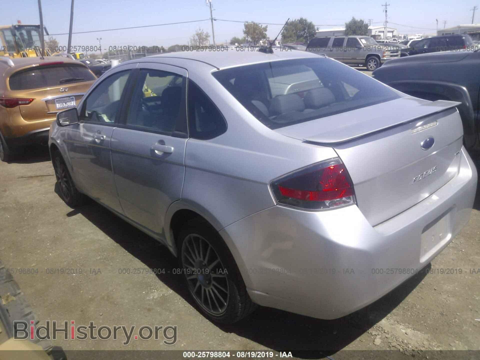 2011 FORD FOCUS - VIN: 1FAHP3GN9BW190548 - Фото 3