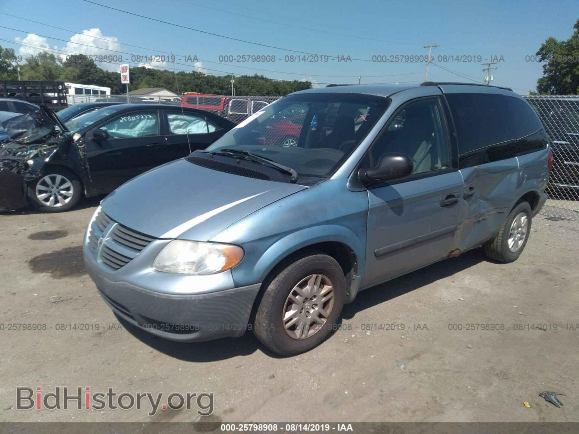2005 DODGE CARAVAN - VIN: 1D4GP25R75B353136 - Фото 2