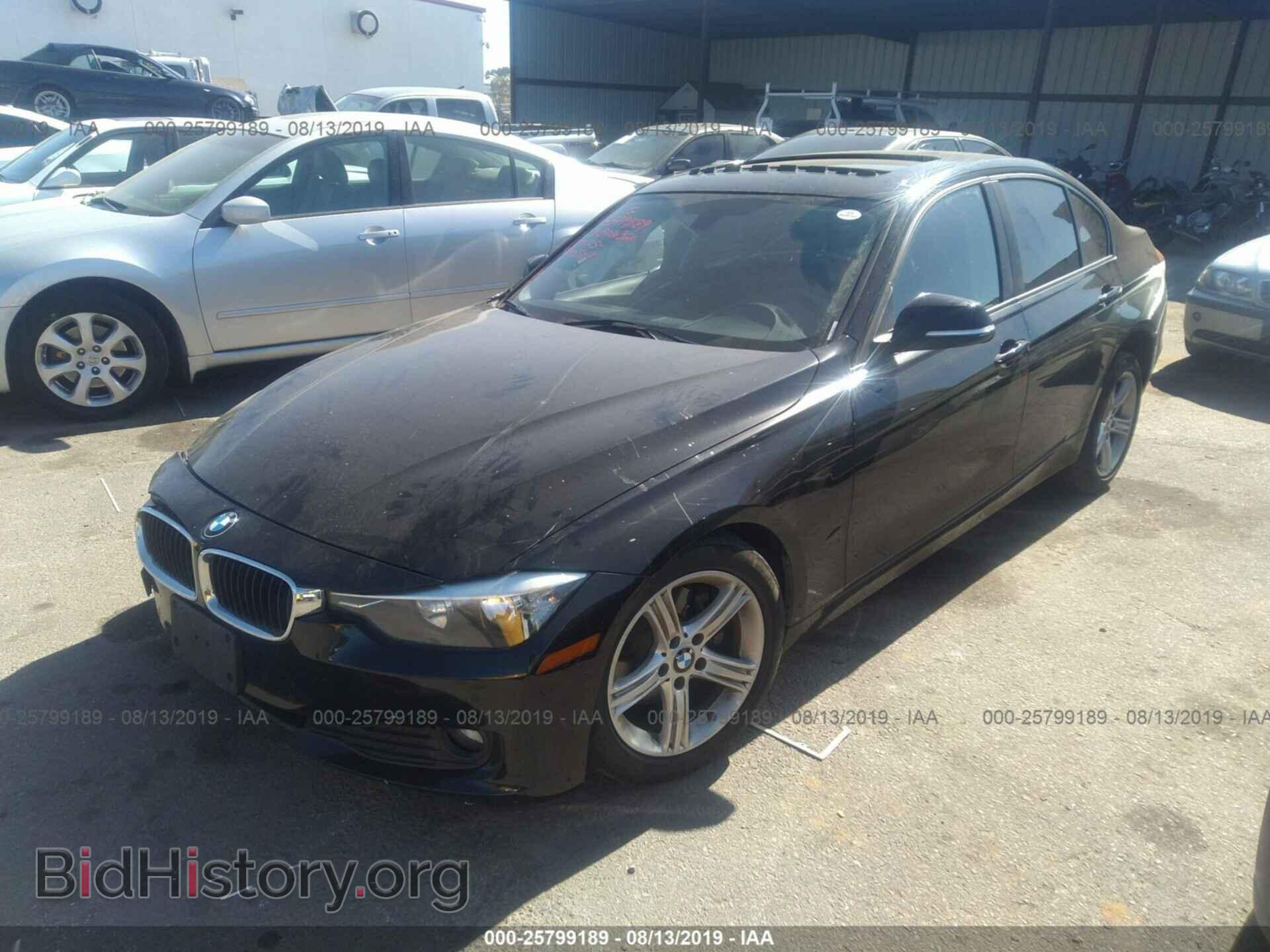 2014 BMW 320 - VIN: WBA3B1G56ENT00003 - Photo 2