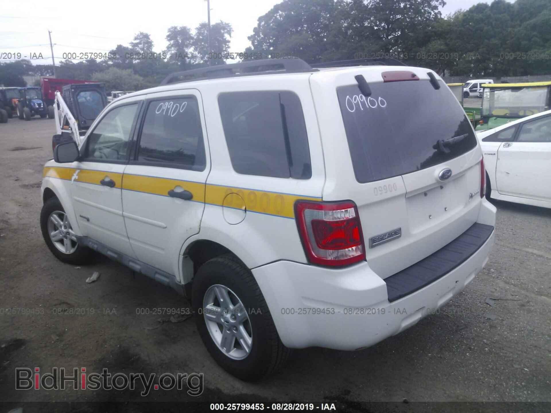 2009 FORD ESCAPE - VIN: 1FMCU59319KC38352 - Фото 3