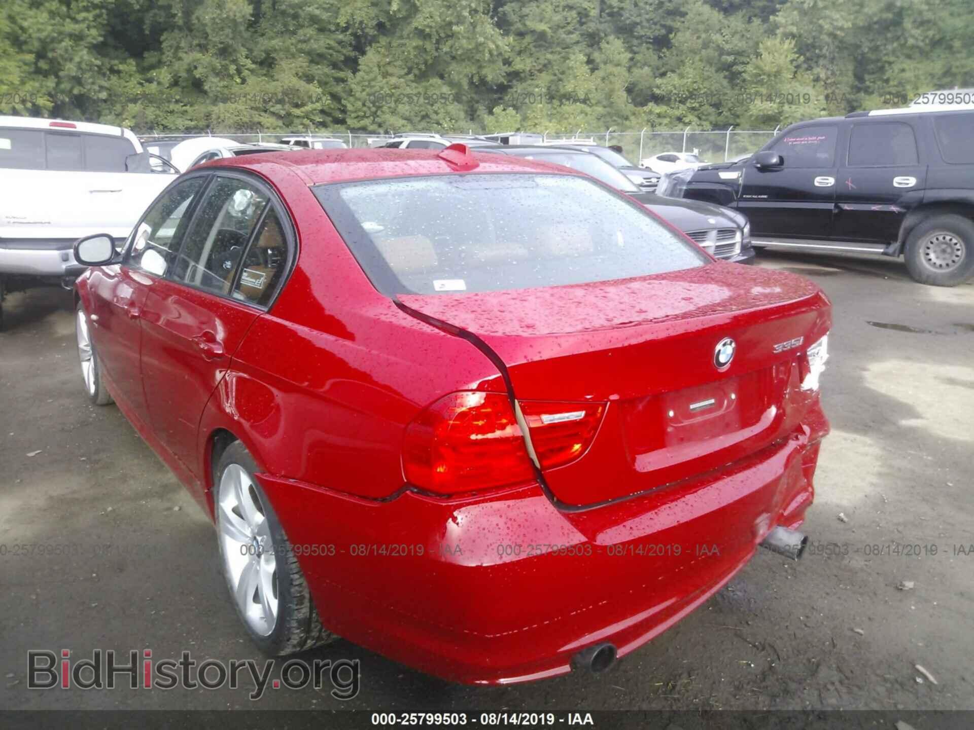 2011 BMW 335 - VIN: WBAPL5C56BA917593 - Фото 3