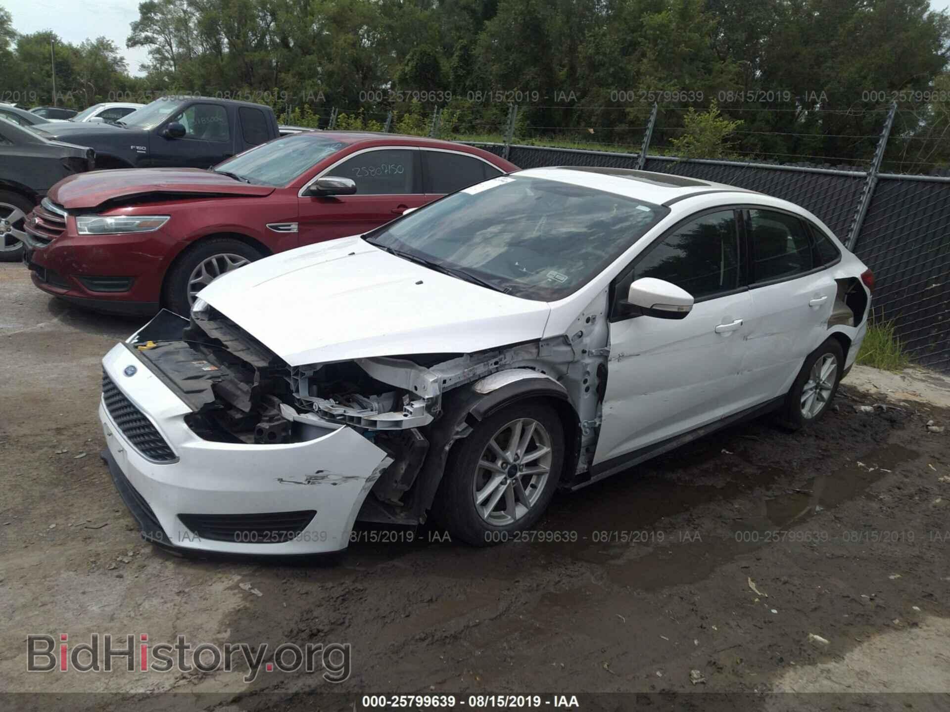 2016 FORD FOCUS - VIN: 1FADP3F28GL379559 - Фото 2