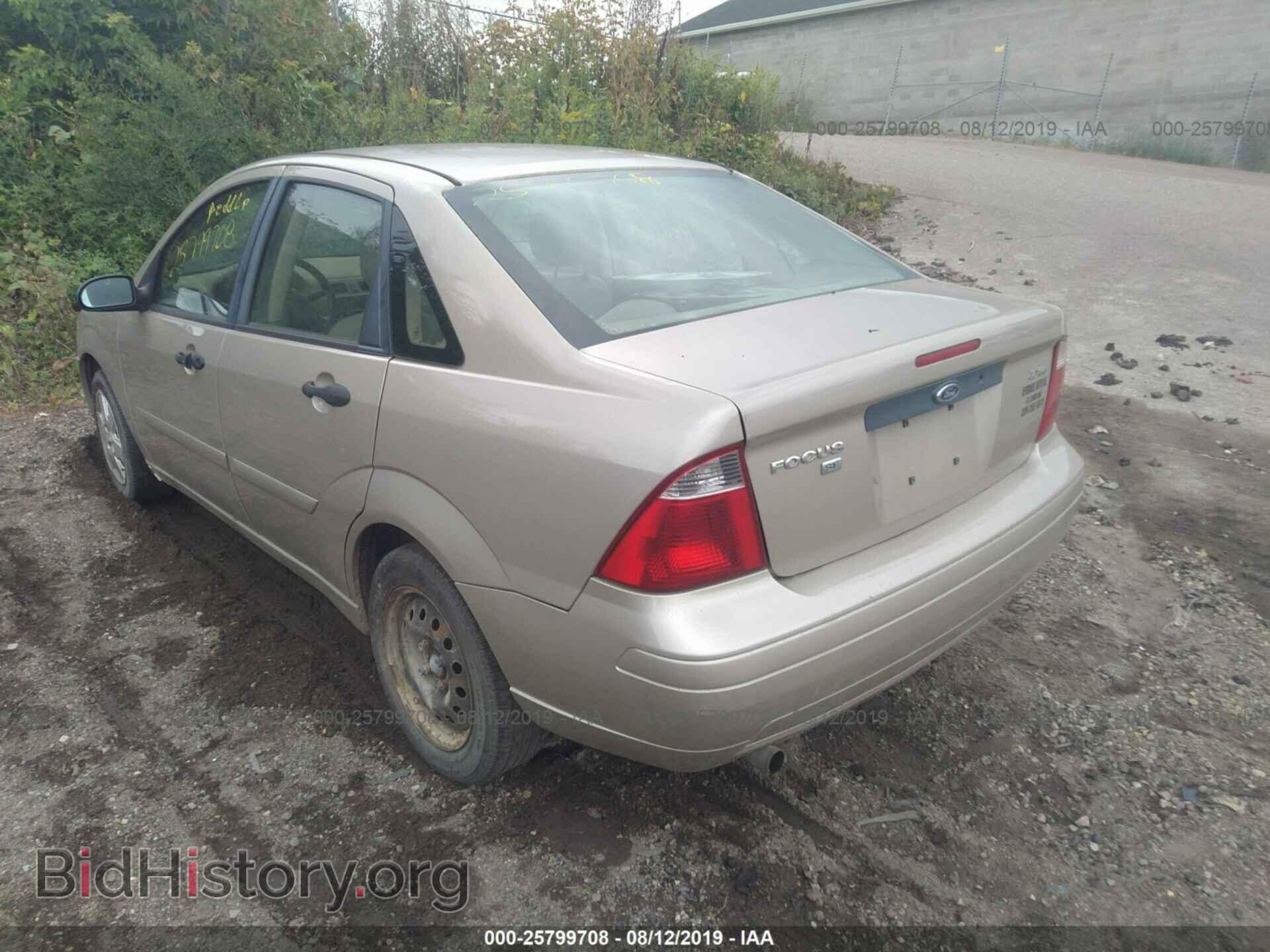 2006 FORD FOCUS - VIN: 1FAFP34NX6W151565 - Фото 3