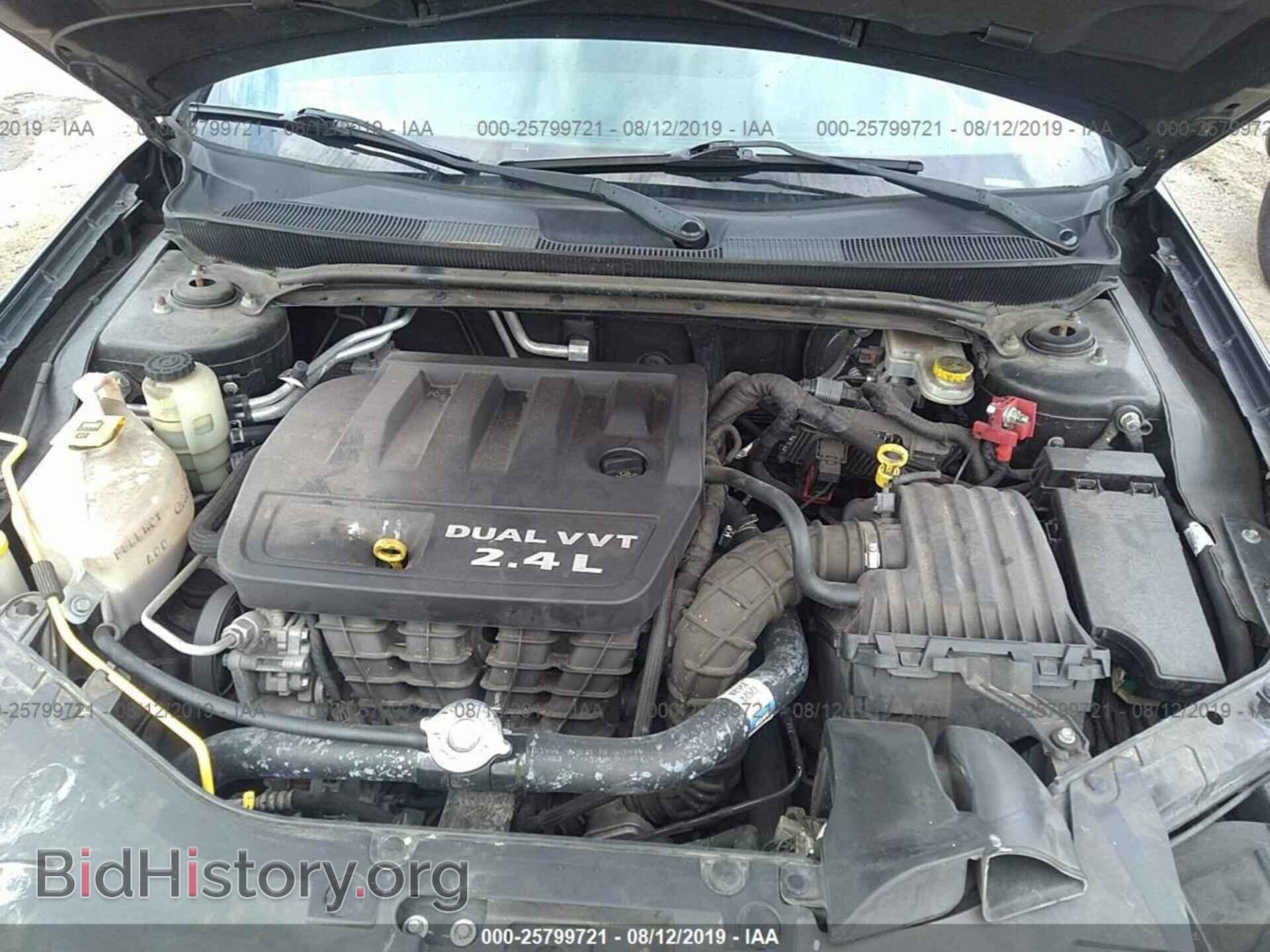 2013 CHRYSLER 200 - VIN: 1C3CCBAB5DN671080 - Фото 10