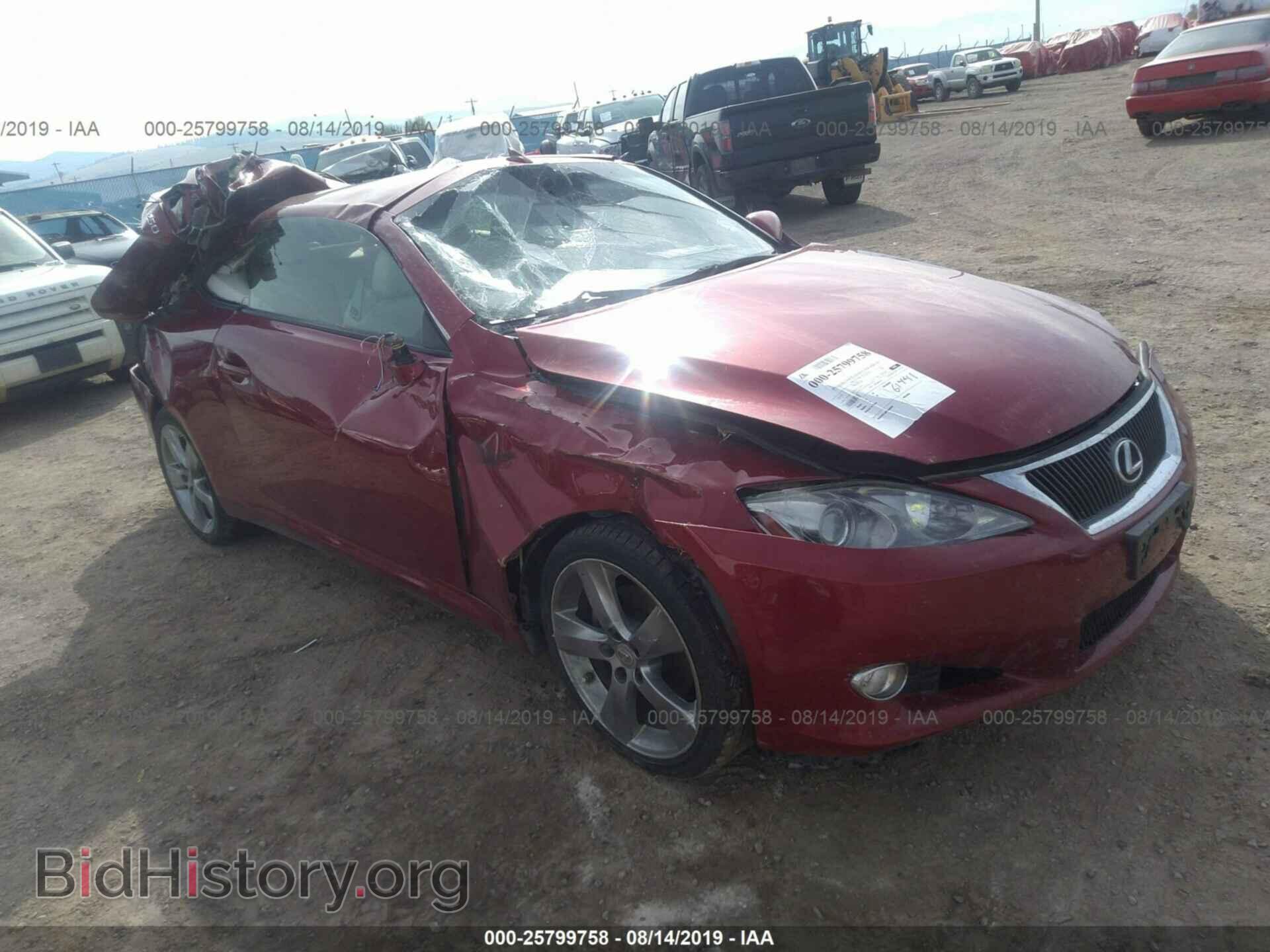 Photo JTHFF2C20A2513917 - LEXUS IS 2010