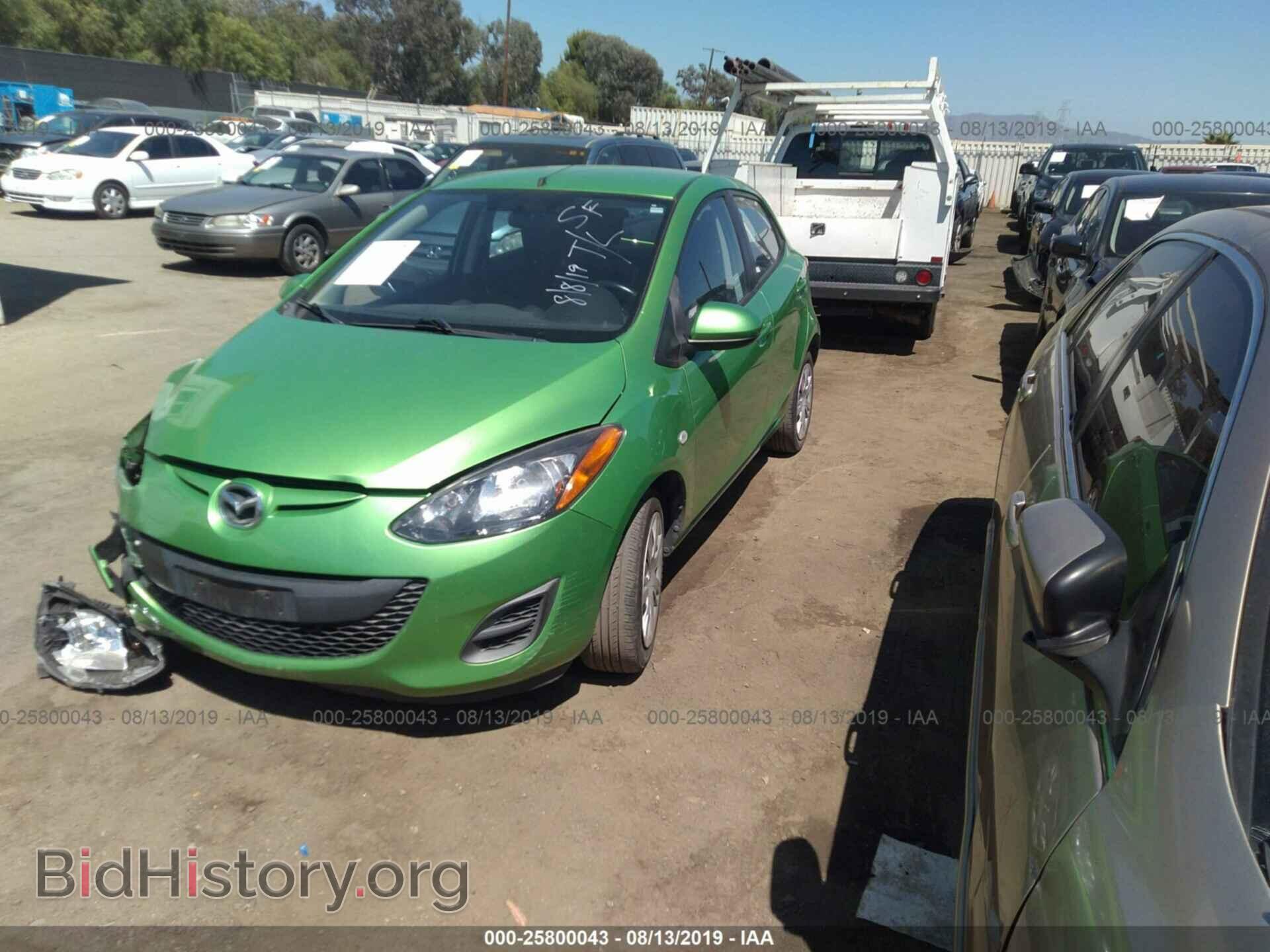 2013 MAZDA MAZDA2 - VIN: JM1DE1KY8D0155042 - Фото 2