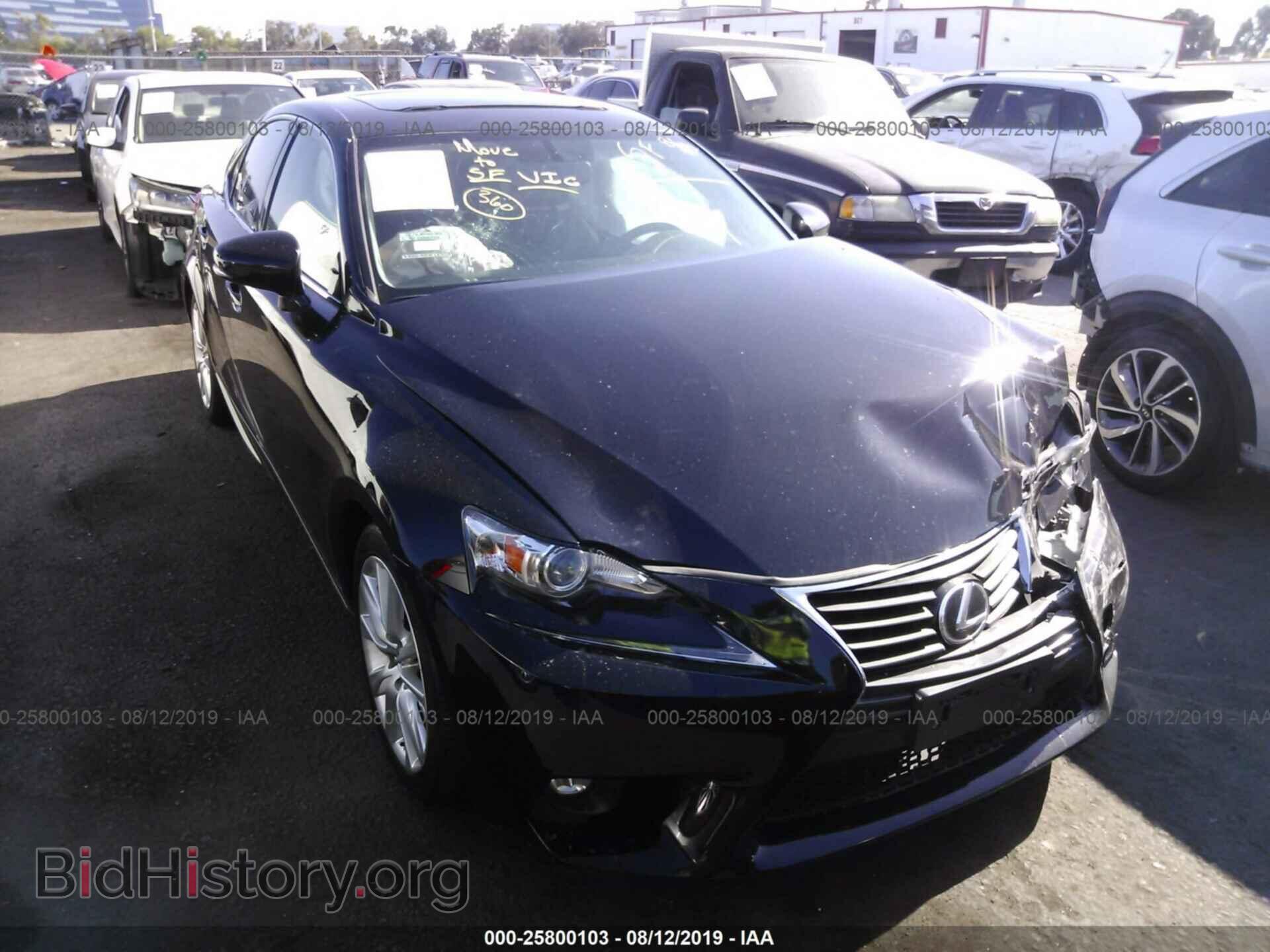Фотография JTHBF1D21F5078600 - LEXUS IS 2015
