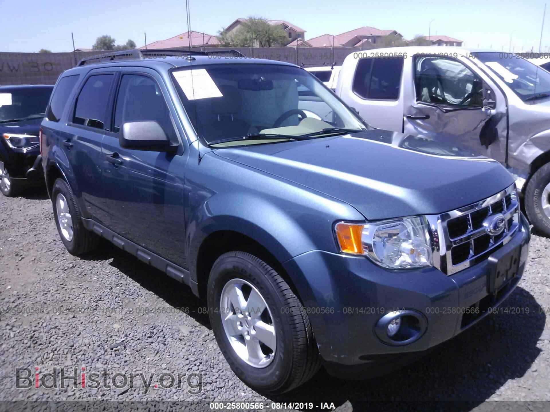 Фотография 1FMCU0D72BKC70603 - FORD ESCAPE 2011
