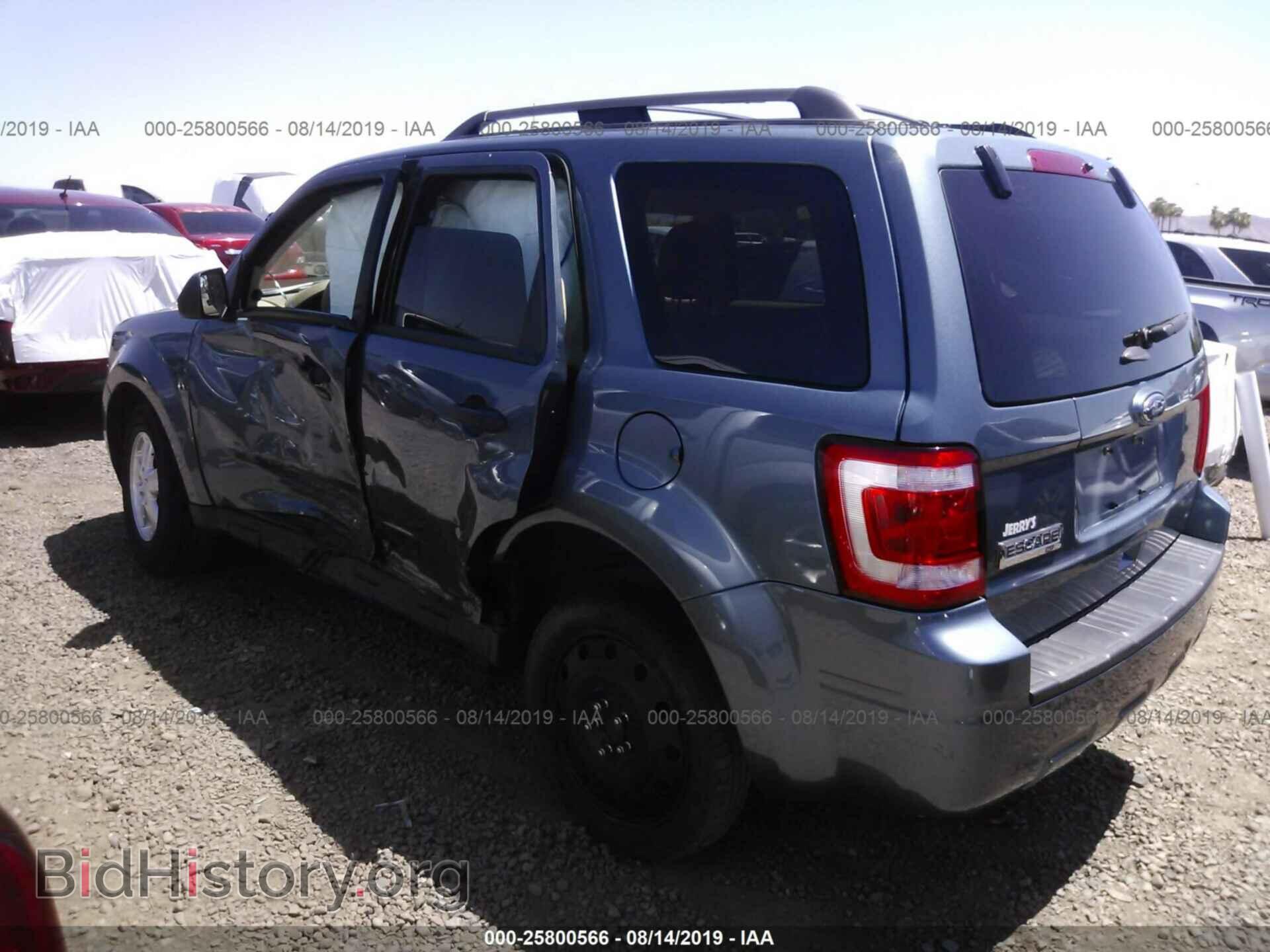 2011 FORD ESCAPE - VIN: 1FMCU0D72BKC70603 - Фото 3
