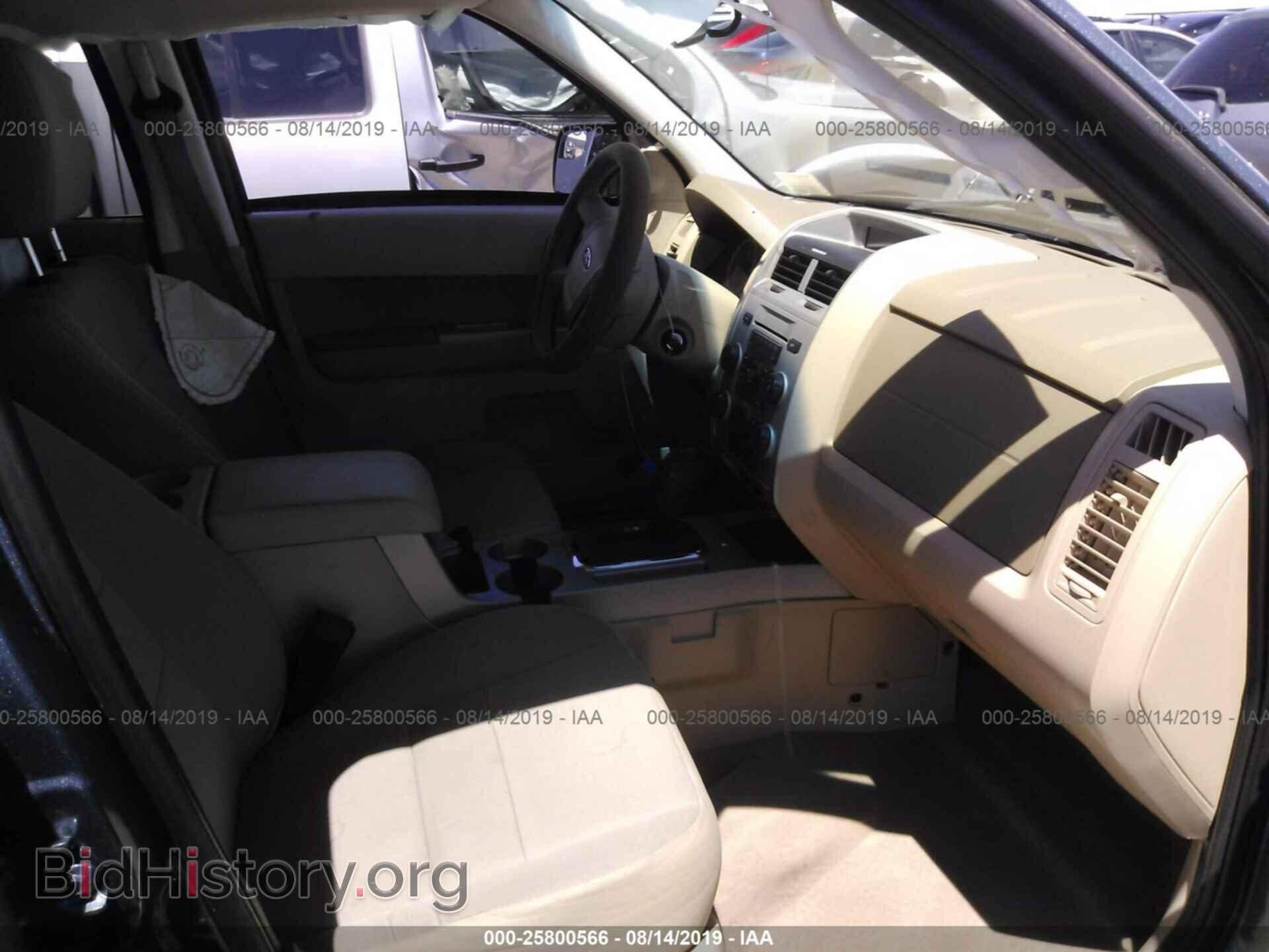 2011 FORD ESCAPE - VIN: 1FMCU0D72BKC70603 - Фото 5