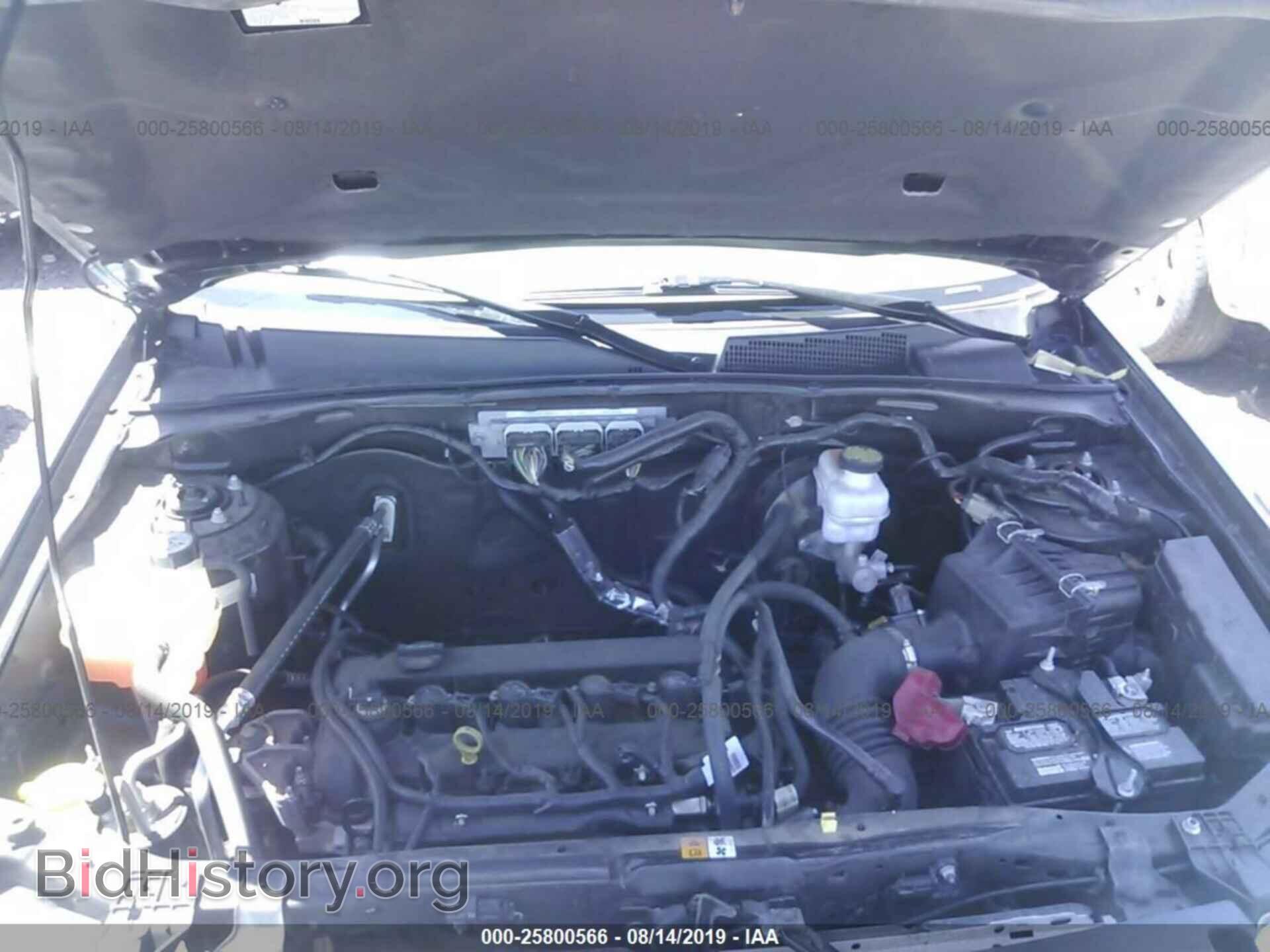 2011 FORD ESCAPE - VIN: 1FMCU0D72BKC70603 - Фото 10