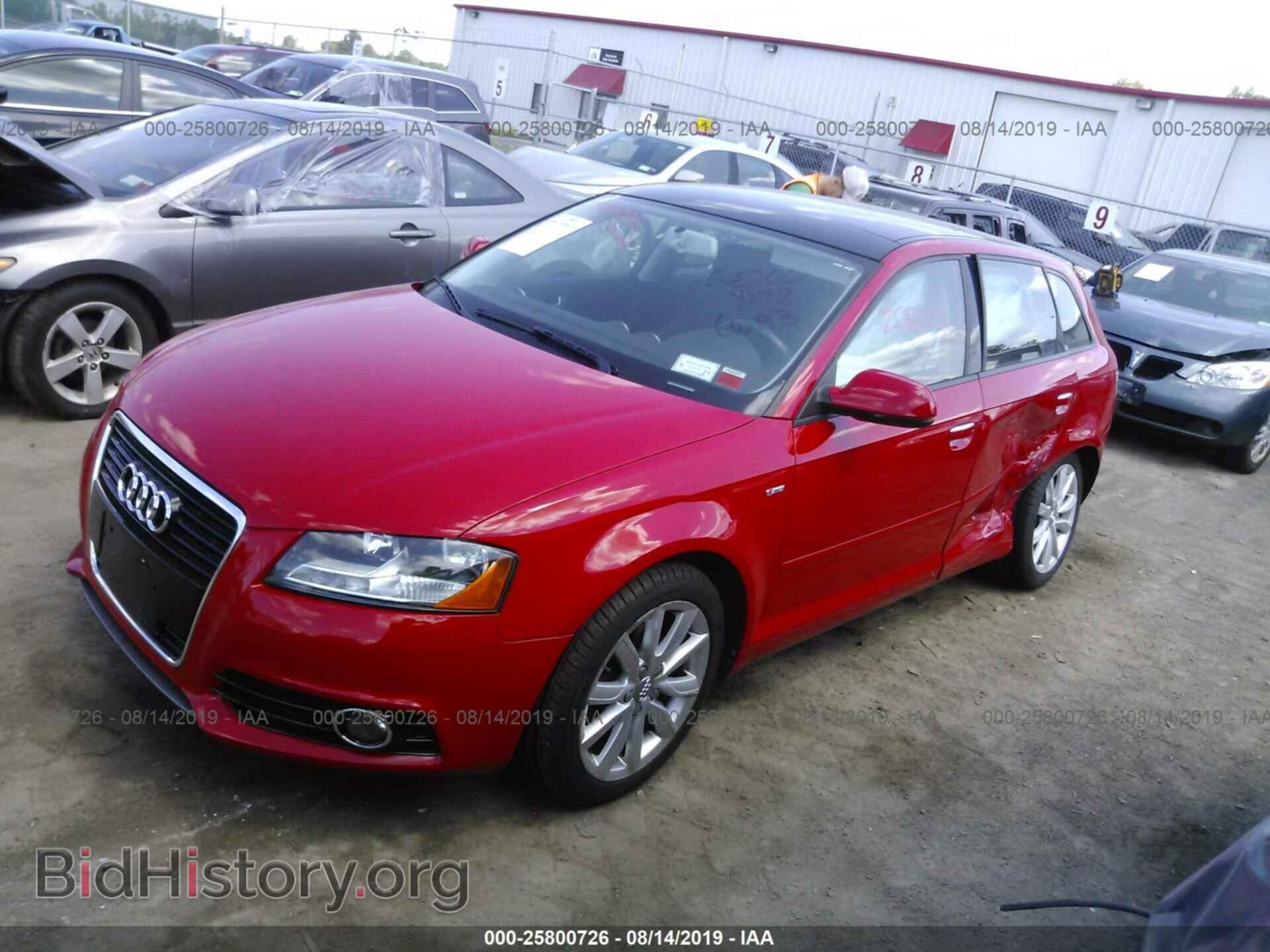 2011 AUDI A3 - VIN: WAUBJAFM5BA068116 - Фото 2