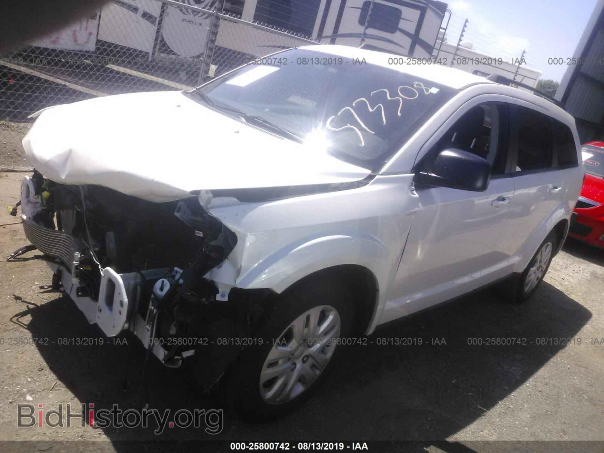 2018 DODGE JOURNEY - VIN: 3C4PDCAB2JT319702 - Photo 2