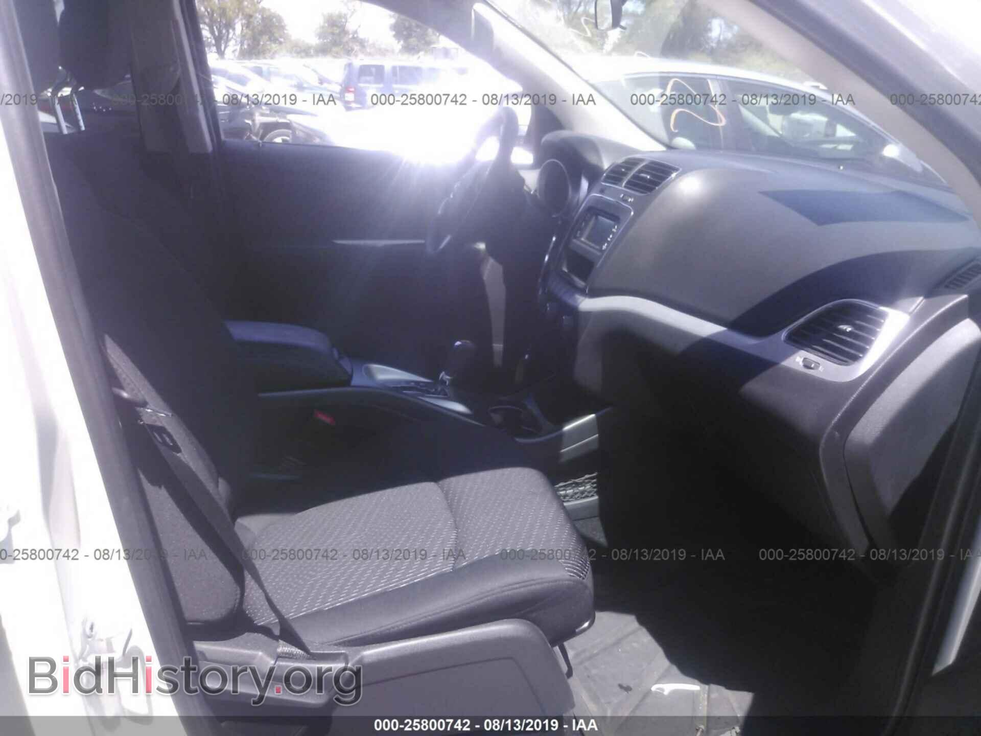 2018 DODGE JOURNEY - VIN: 3C4PDCAB2JT319702 - Photo 5