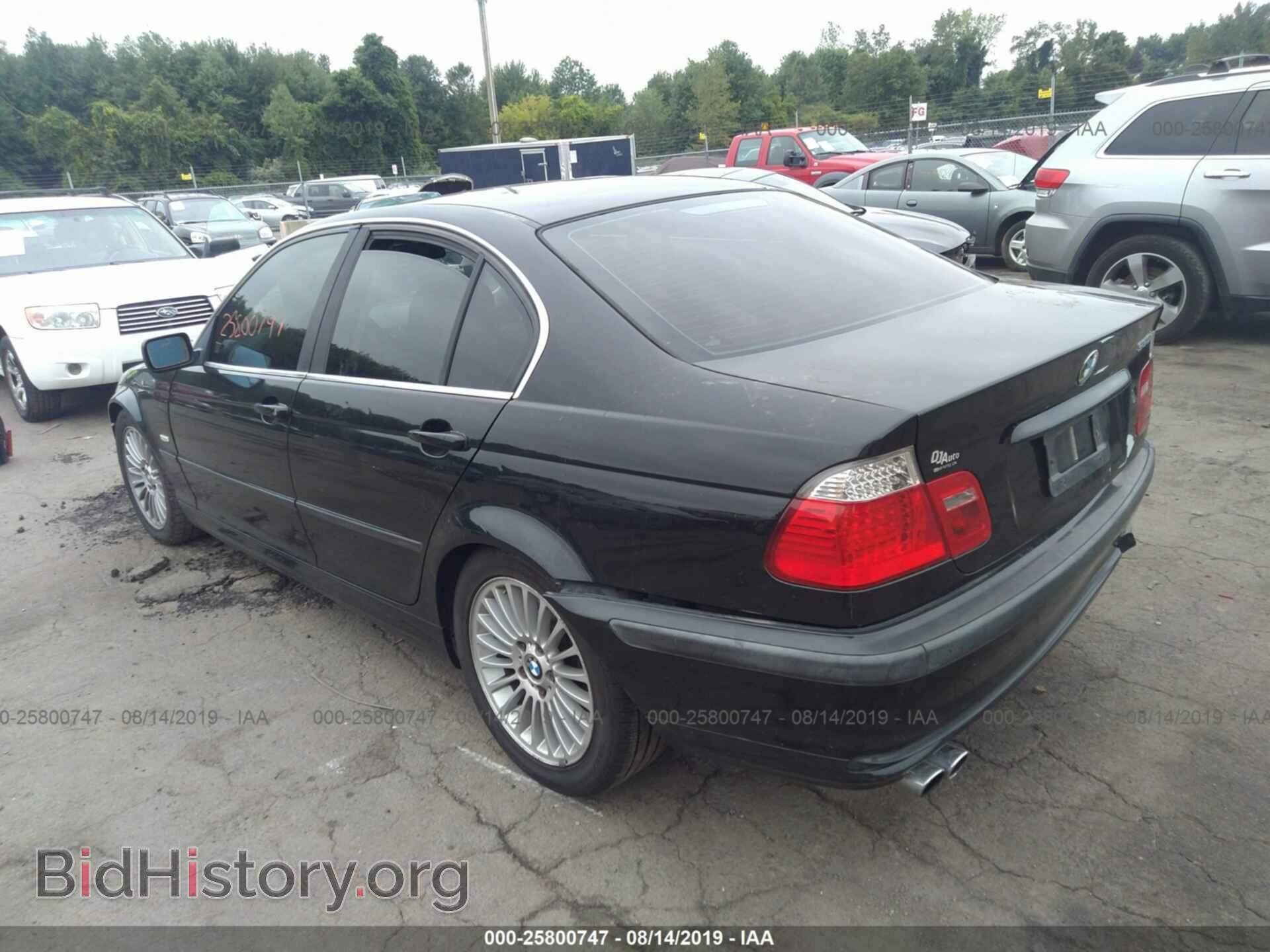 2001 BMW 330 - VIN: WBAAV53421FK46769 - Фото 3
