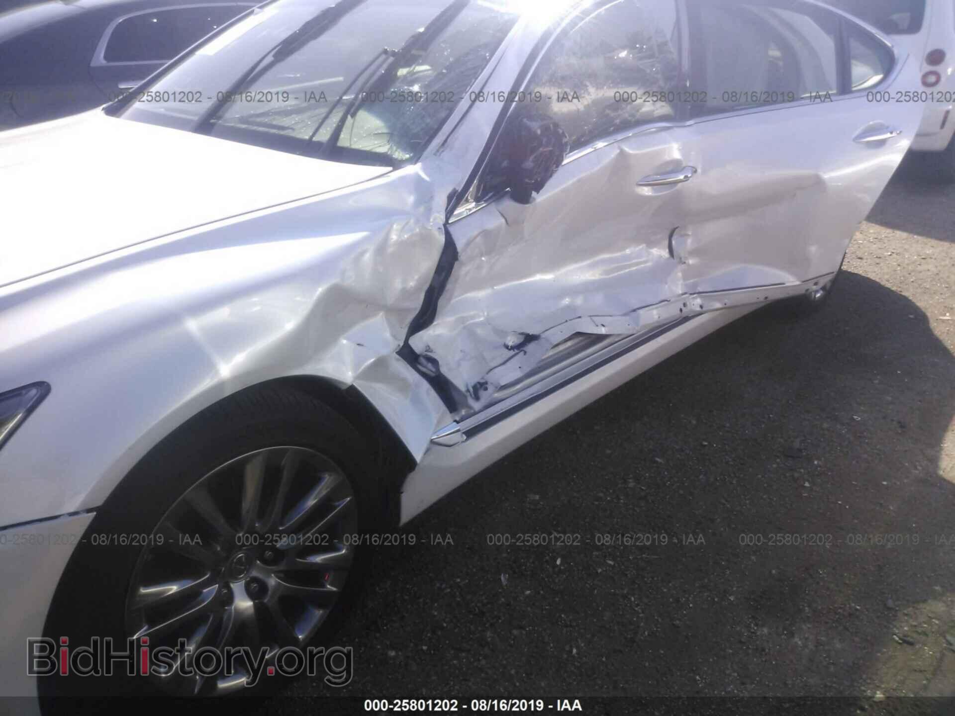 2017 LEXUS LS - VIN: JTHBL5EF5H5146921 - Фото 6