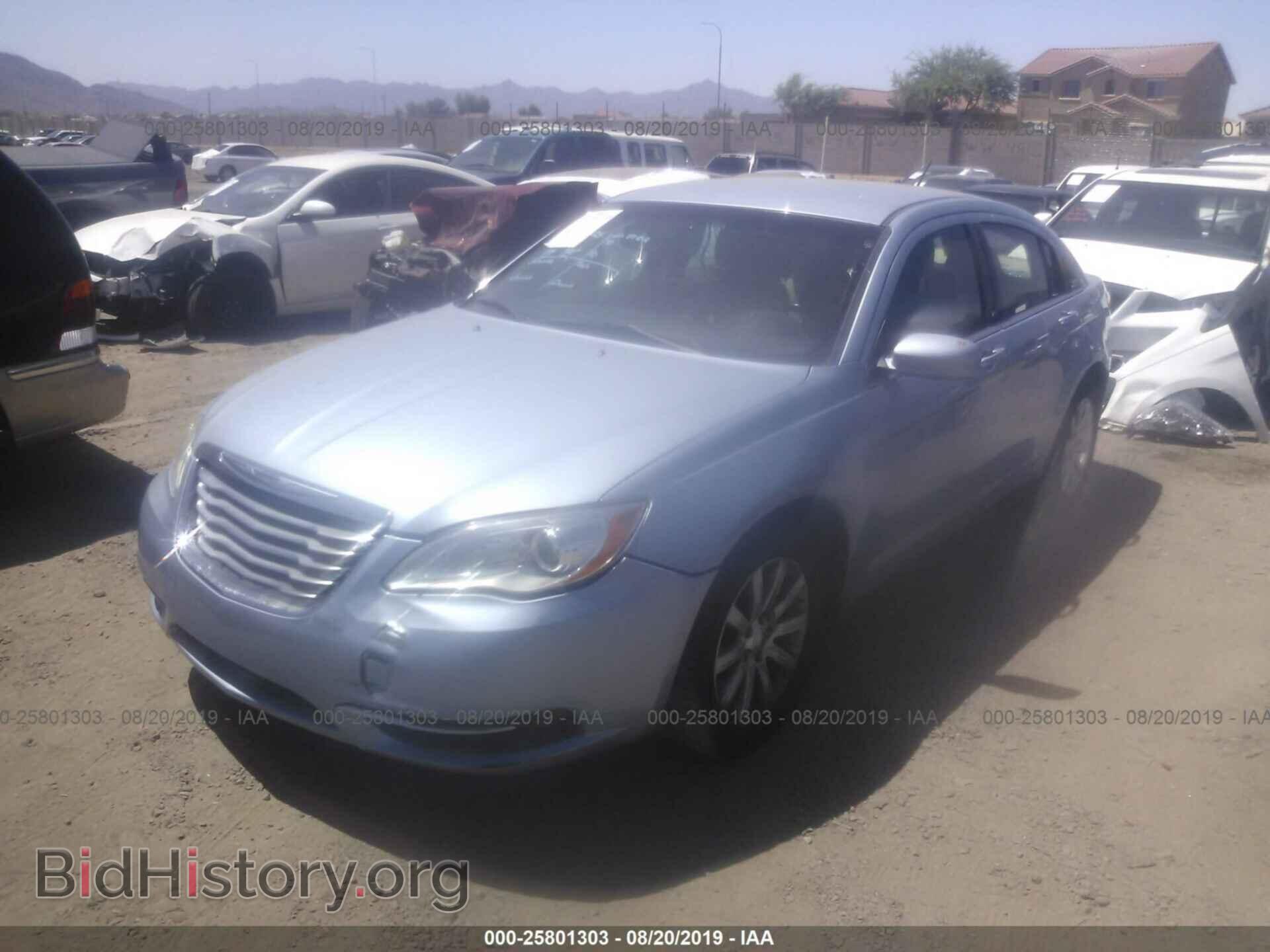2013 CHRYSLER 200 - VIN: 1C3CCBBB5DN525700 - Photo 2