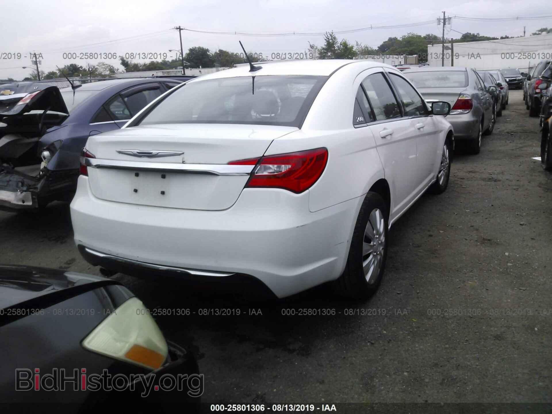 2013 CHRYSLER 200 - VIN: 1C3CCBAGXDN736503 - Фото 4