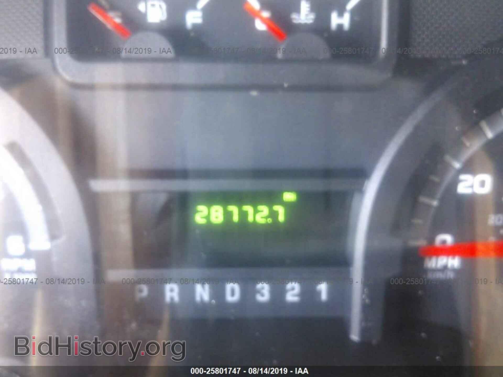 2011 FORD ECONOLINE - VIN: 1FDWE3FL8ADA96772 - Фото 6