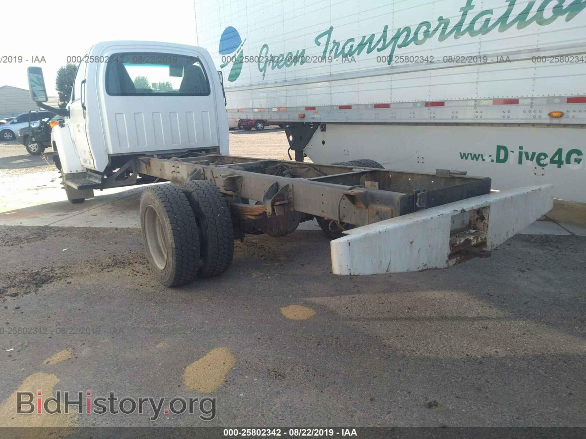 2004 GMC C5500 - VIN: 1GDE5C1294F510399 - Photo 3