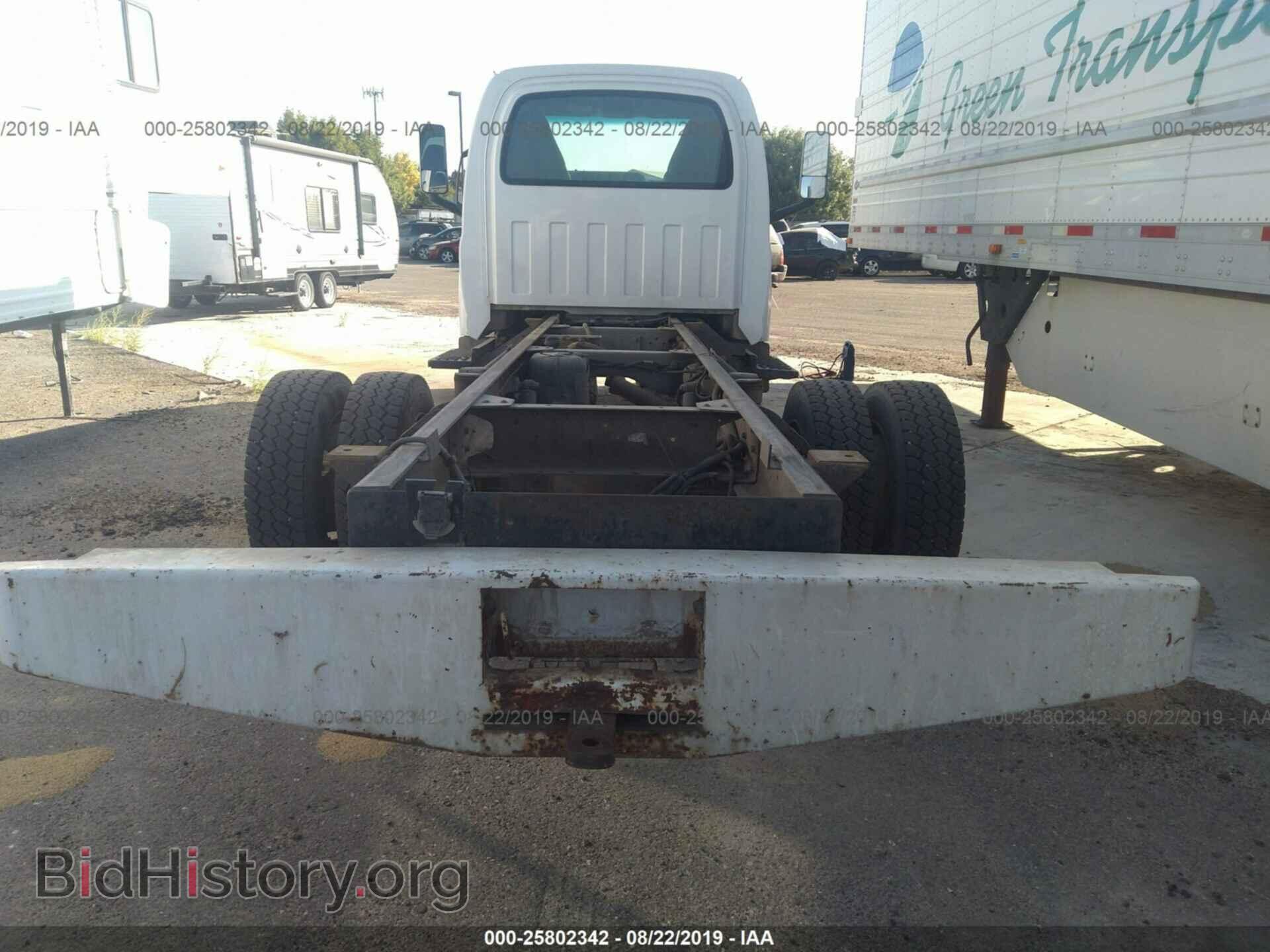 2004 GMC C5500 - VIN: 1GDE5C1294F510399 - Photo 7