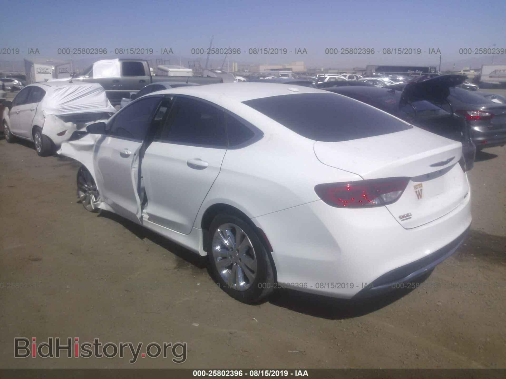 2015 CHRYSLER 200 - VIN: 1C3CCCAB8FN698041 - Photo 3