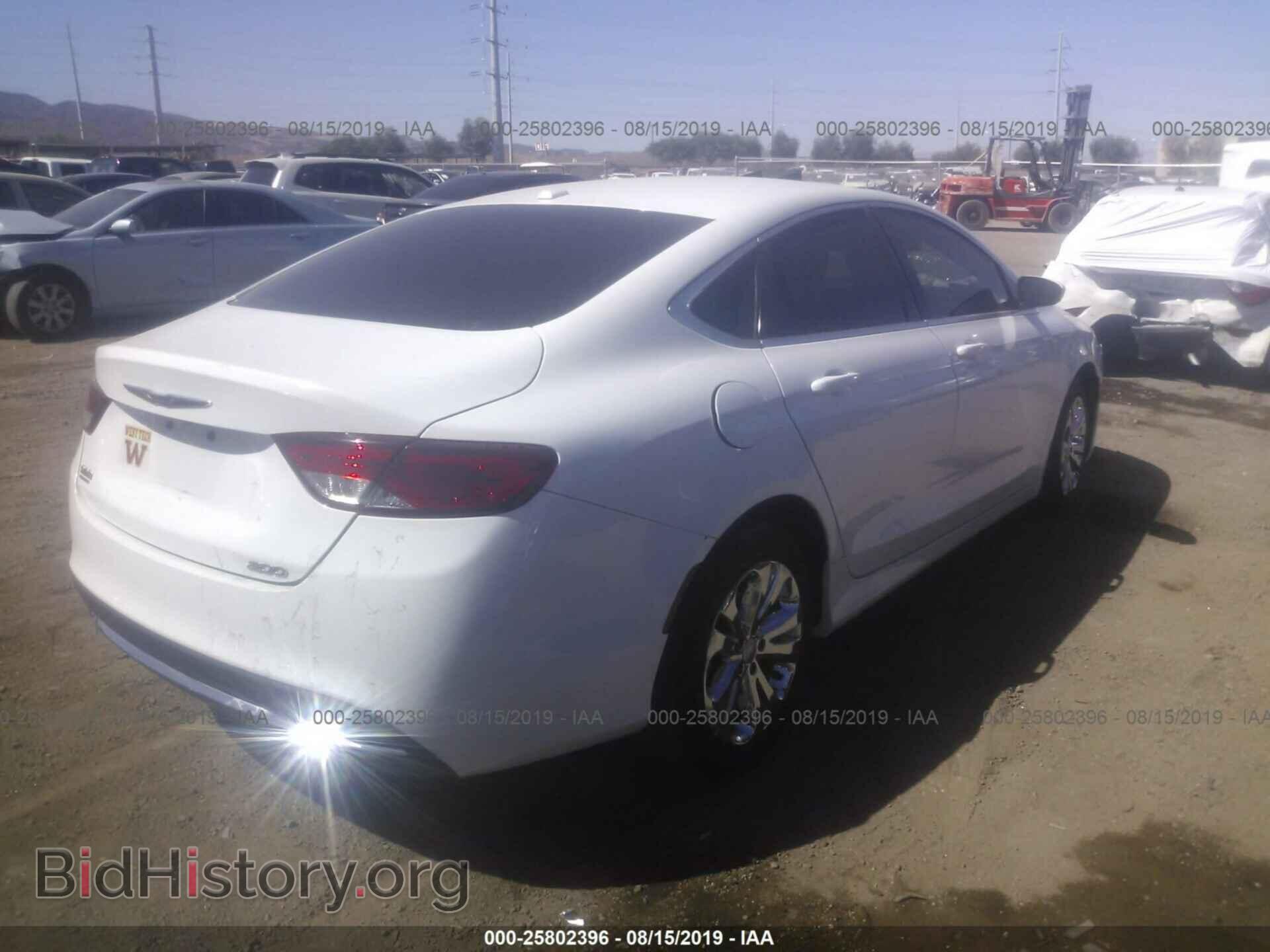 2015 CHRYSLER 200 - VIN: 1C3CCCAB8FN698041 - Photo 4