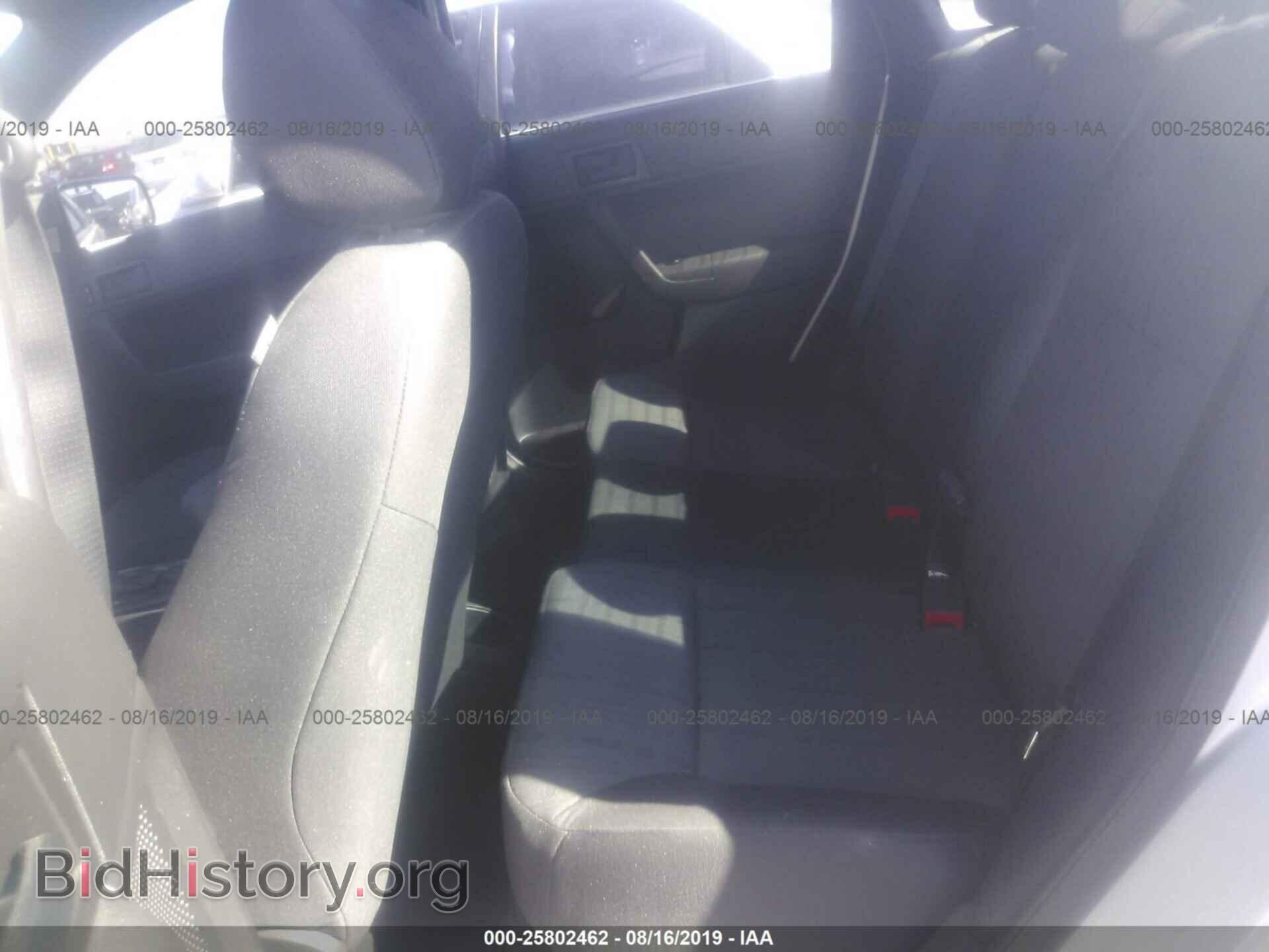 2011 FORD FOCUS - VIN: 1FAHP3FNXBW150156 - Фото 8