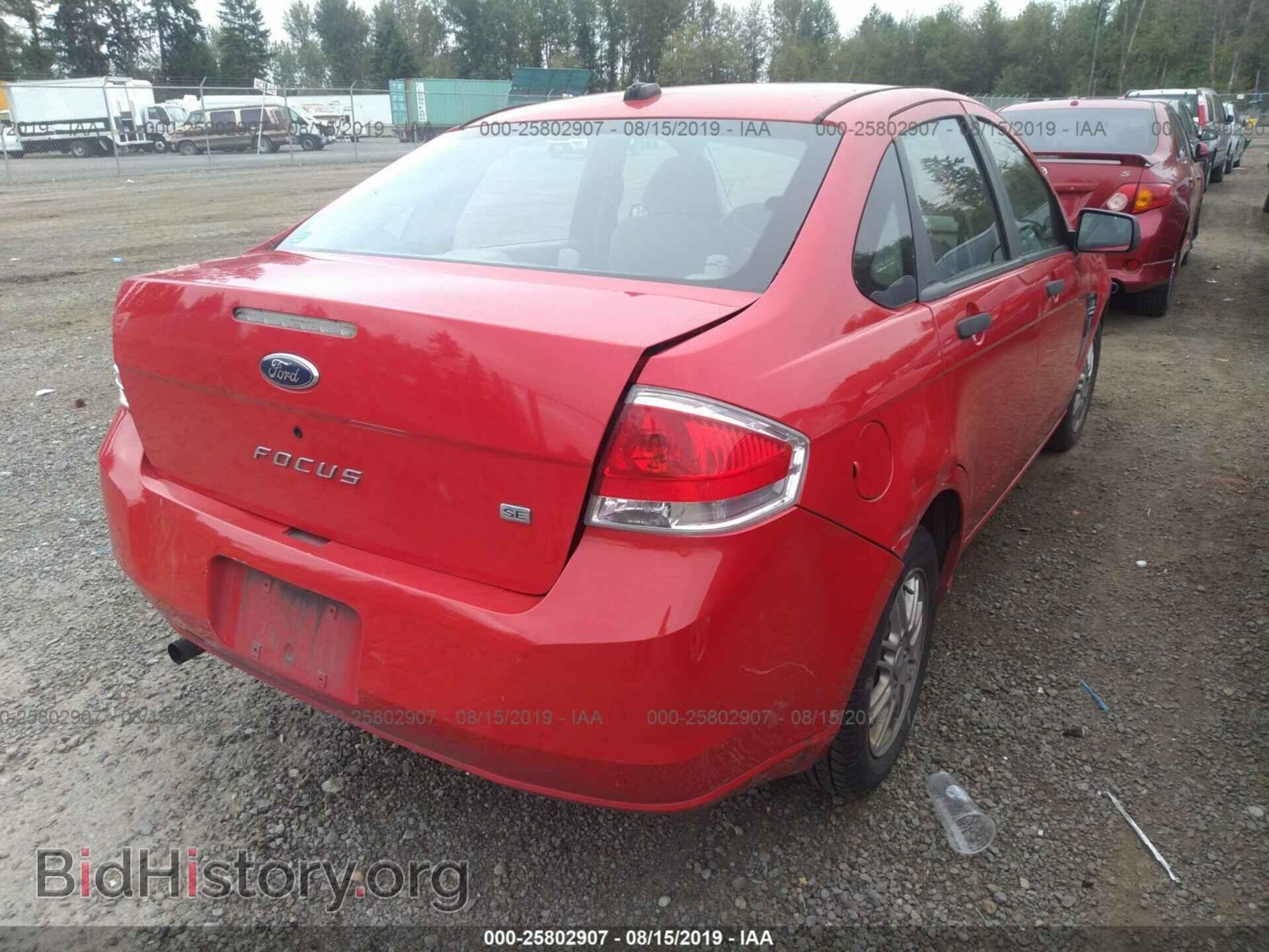 2008 FORD FOCUS - VIN: 1FAHP35N58W154450 - Photo 4