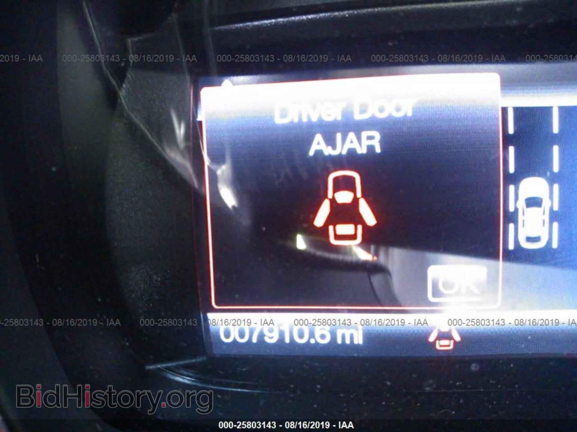 2019 LINCOLN MKT - VIN: 2LMHJ5AT6KBL02027 - Фото 7