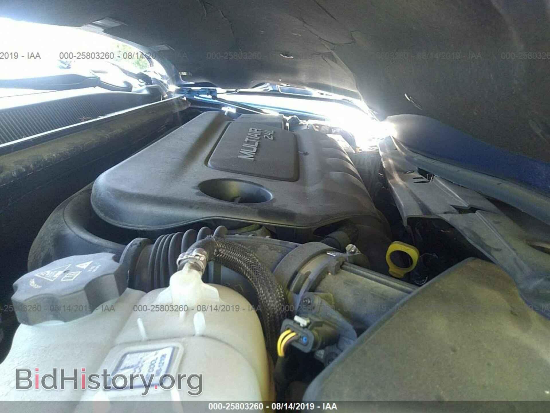 2015 CHRYSLER 200 - VIN: 1C3CCCABXFN623938 - Photo 10