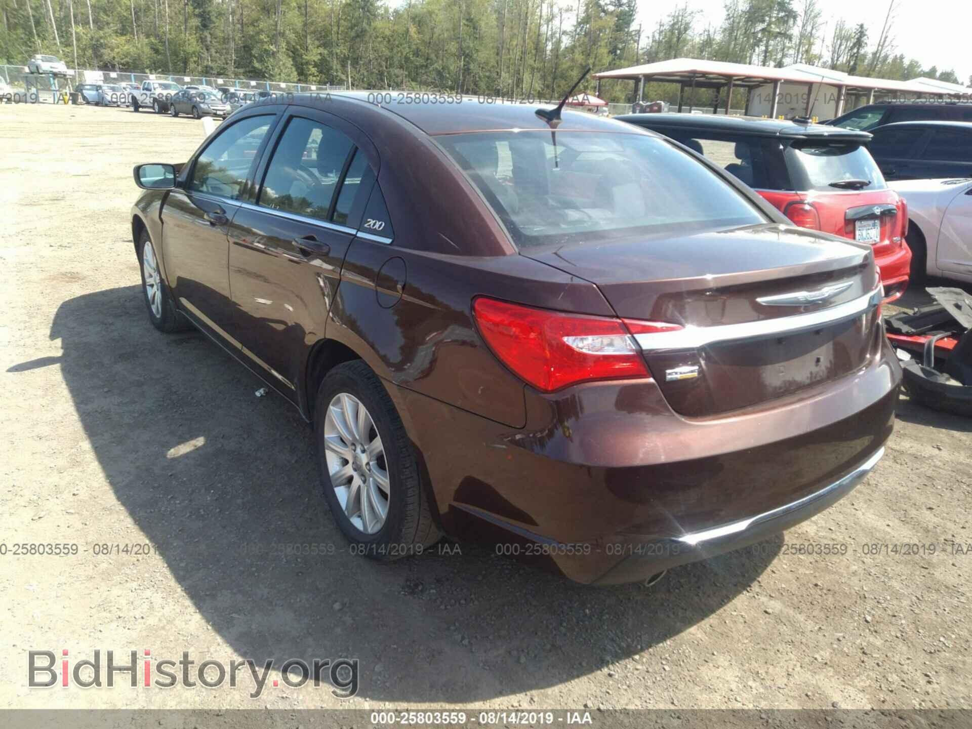 2012 CHRYSLER 200 - VIN: 1C3CCBBGXCN246706 - Фото 3