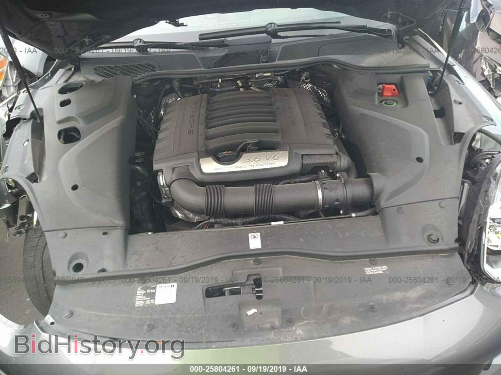 2016 PORSCHE CAYENNE - VIN: WP1AA2A27GLA04518 - Photo 10