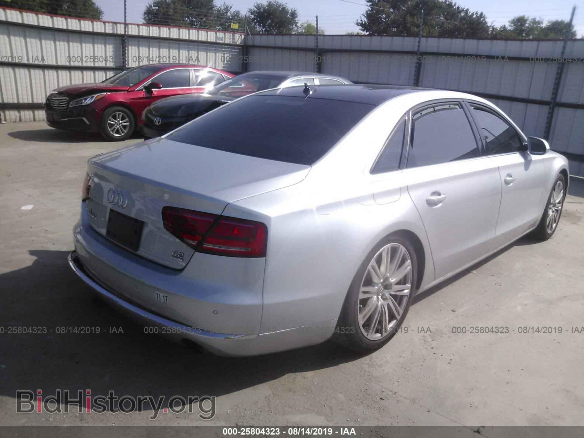 2011 AUDI A8 - VIN: WAURVAFD6BN020524 - Фото 4