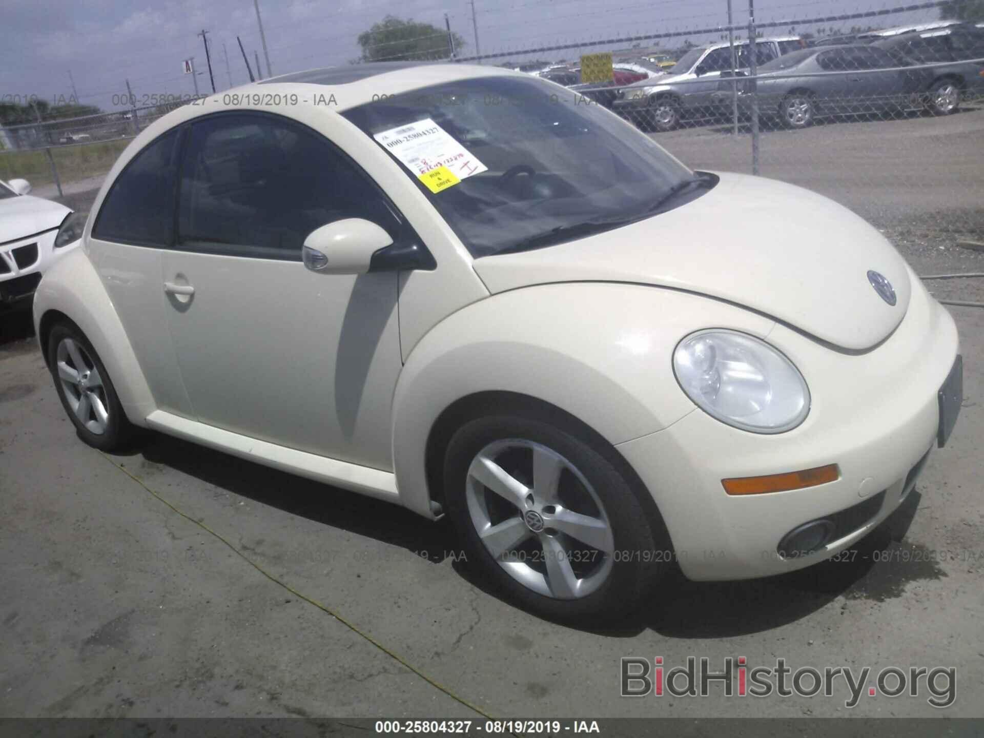 Photo 3VWSR31C56M411812 - VOLKSWAGEN NEW BEETLE 2006