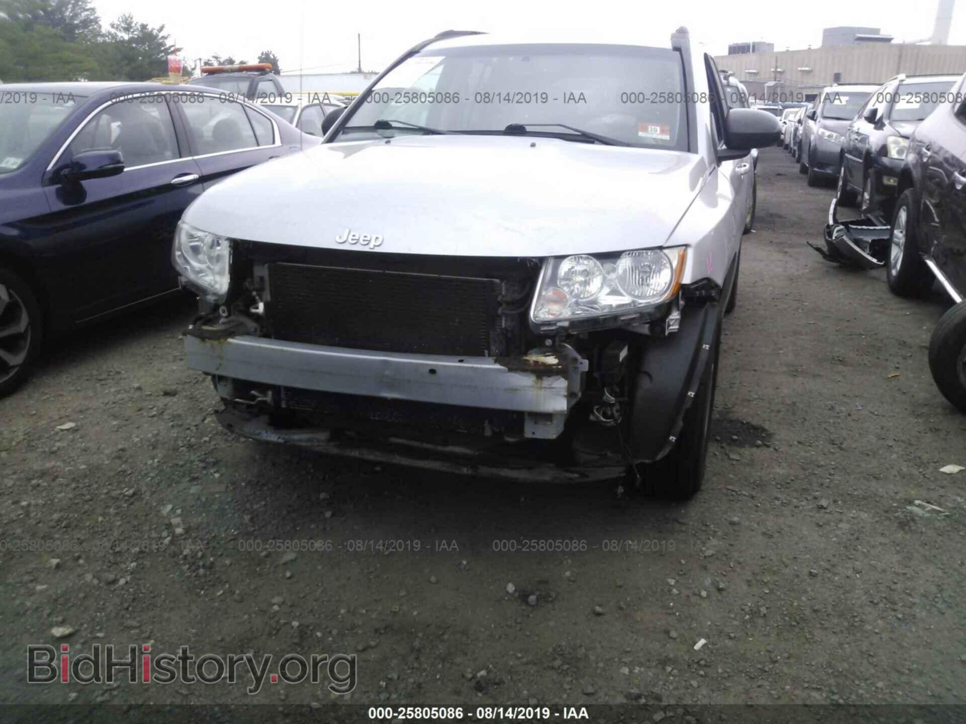 2011 JEEP COMPASS - VIN: 1J4NF1FB1BD244751 - Фото 6