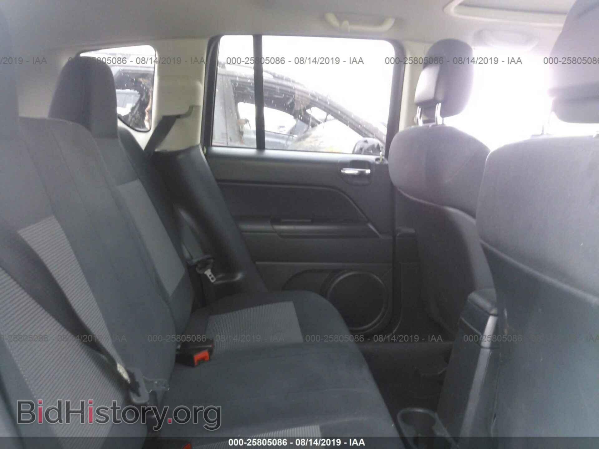 2011 JEEP COMPASS - VIN: 1J4NF1FB1BD244751 - Фото 8