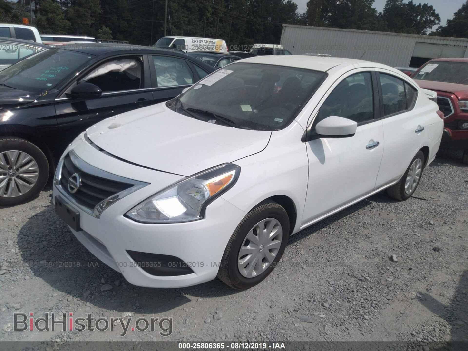 2019 NISSAN VERSA - VIN: 3N1CN7AP3KL832203 - Фото 2