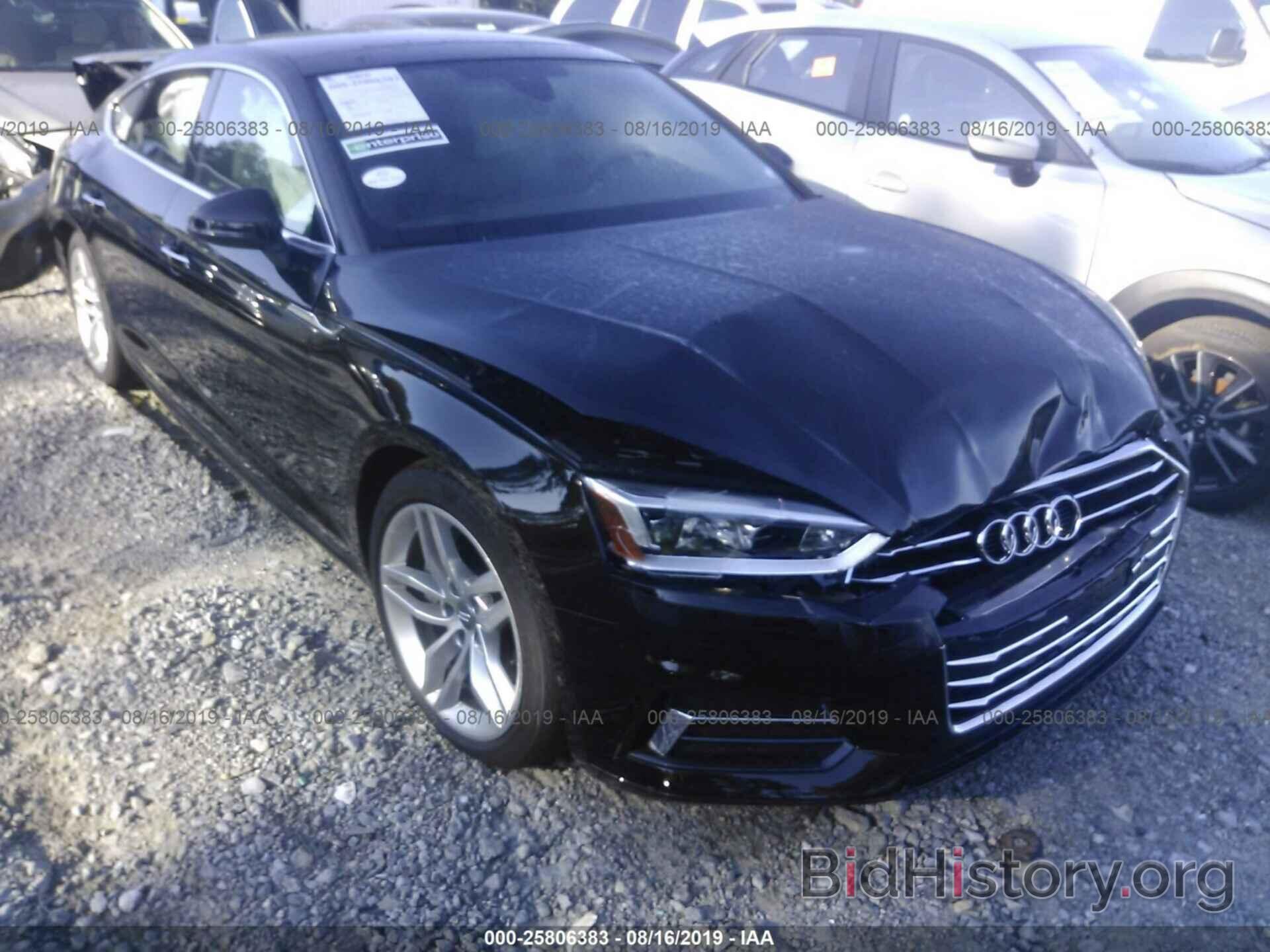 Photo WAUANCF57KA061401 - AUDI A5 2019