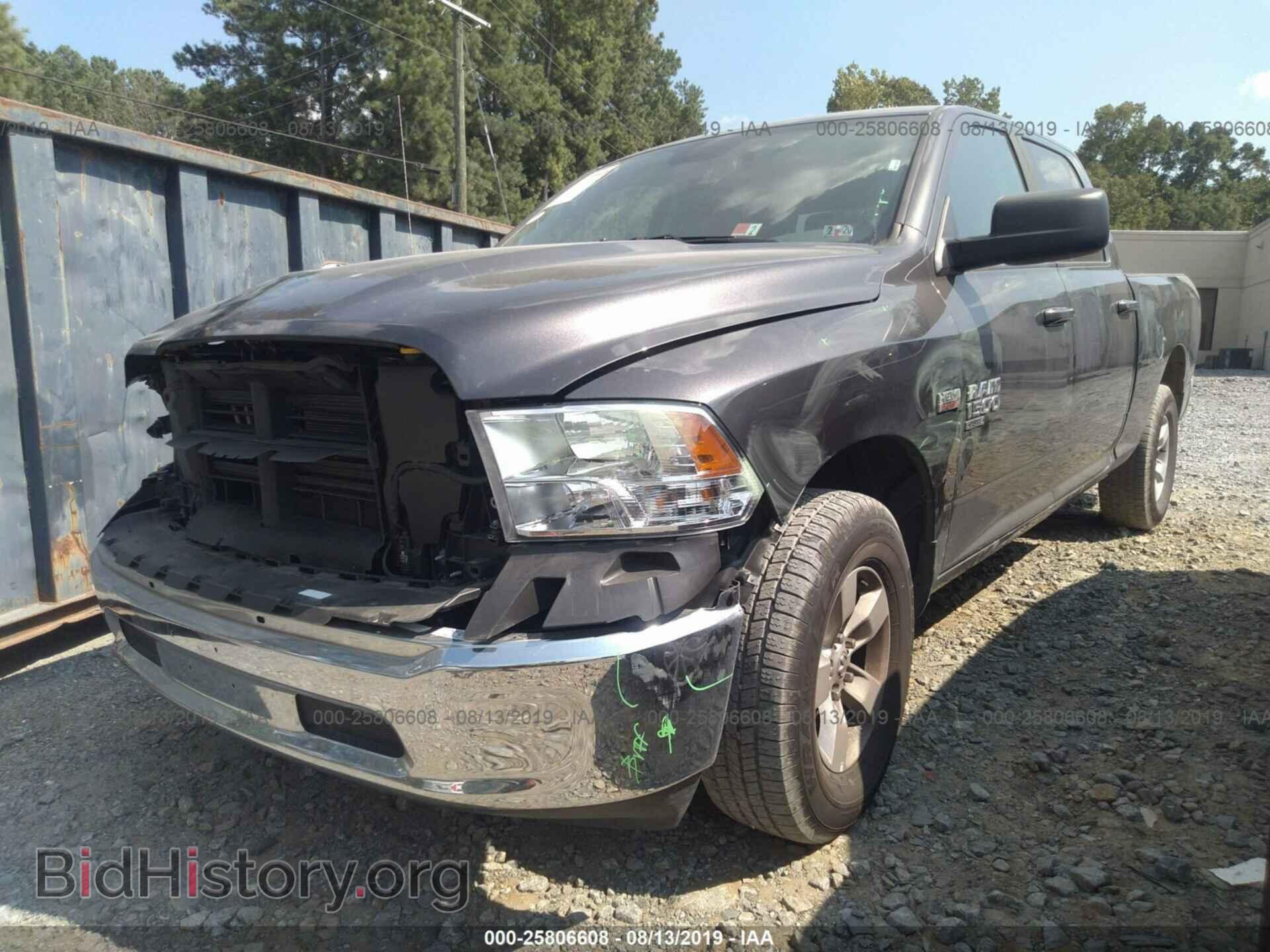 2019 RAM 1500 CLASSIC - VIN: 1C6RR7TT1KS609480 - Фото 2