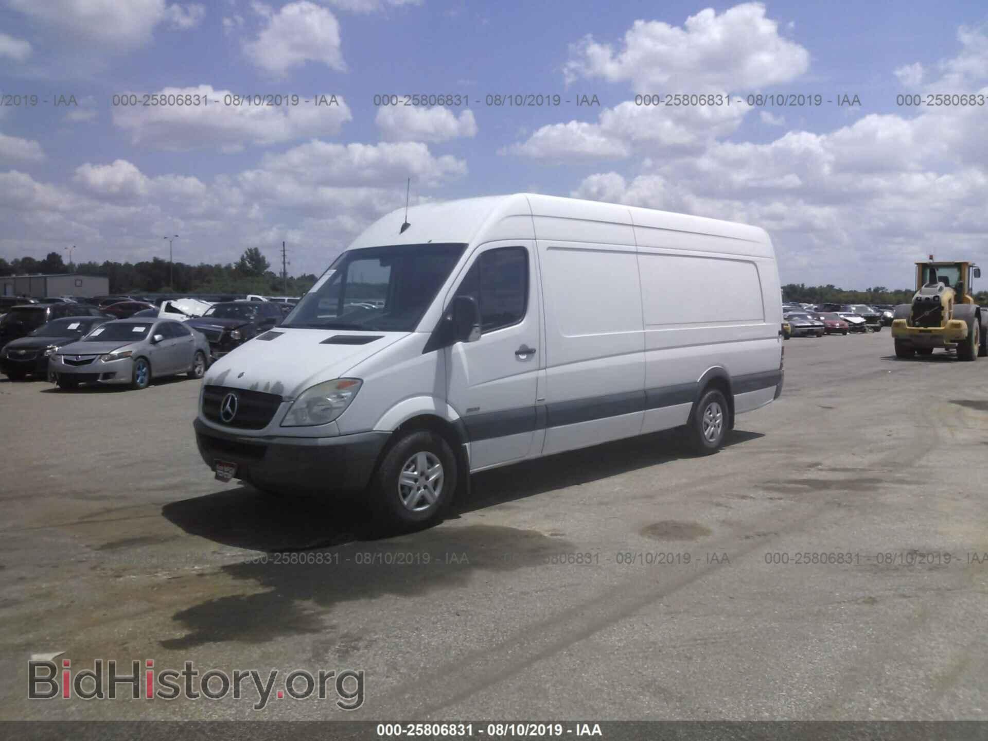 2010 MERCEDES-BENZ SPRINTER - VIN: WD3PE8CC2A5466757 - Фото 2