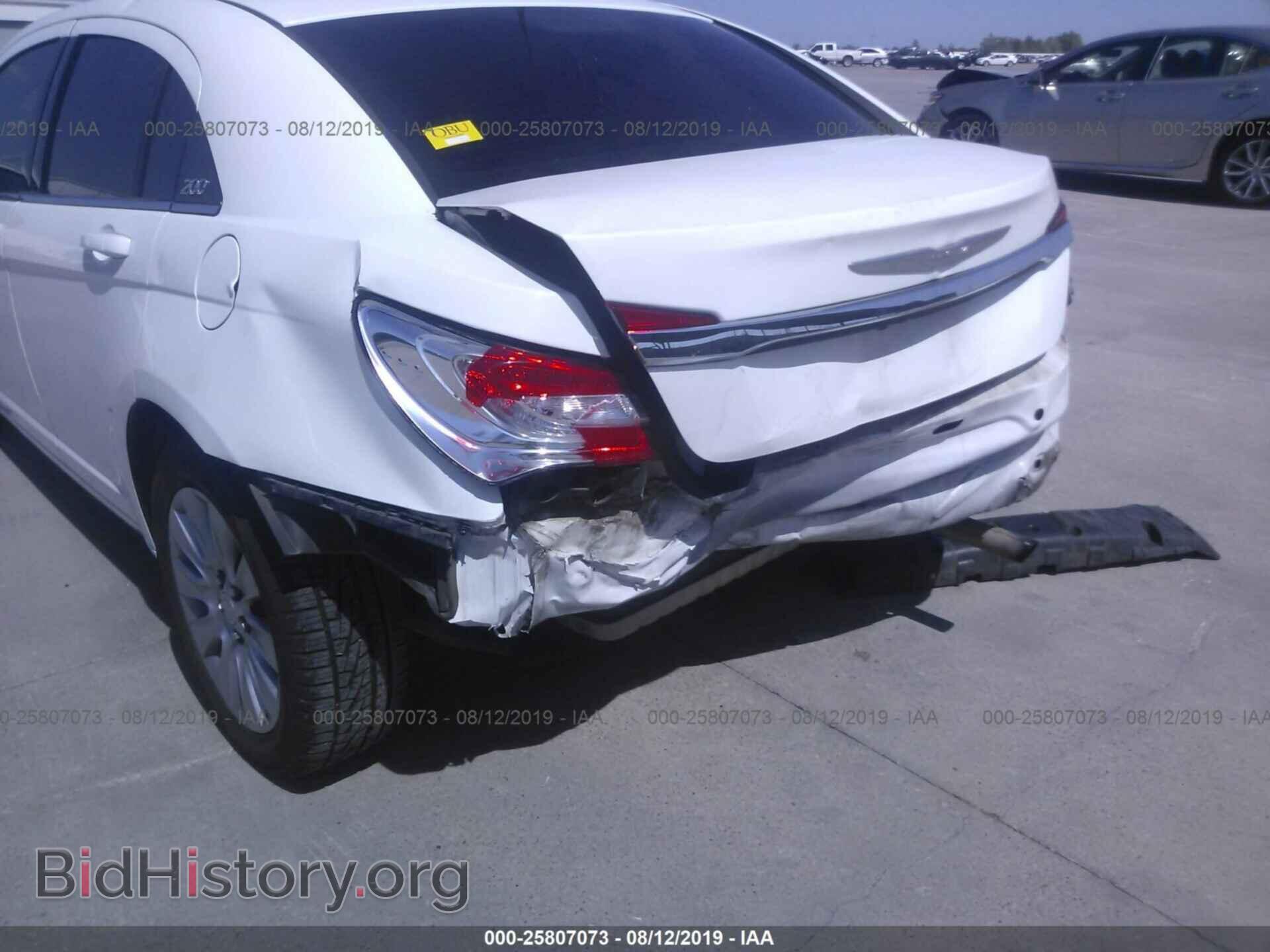 2014 CHRYSLER 200 - VIN: 1C3CCBAB8EN208738 - Фото 6