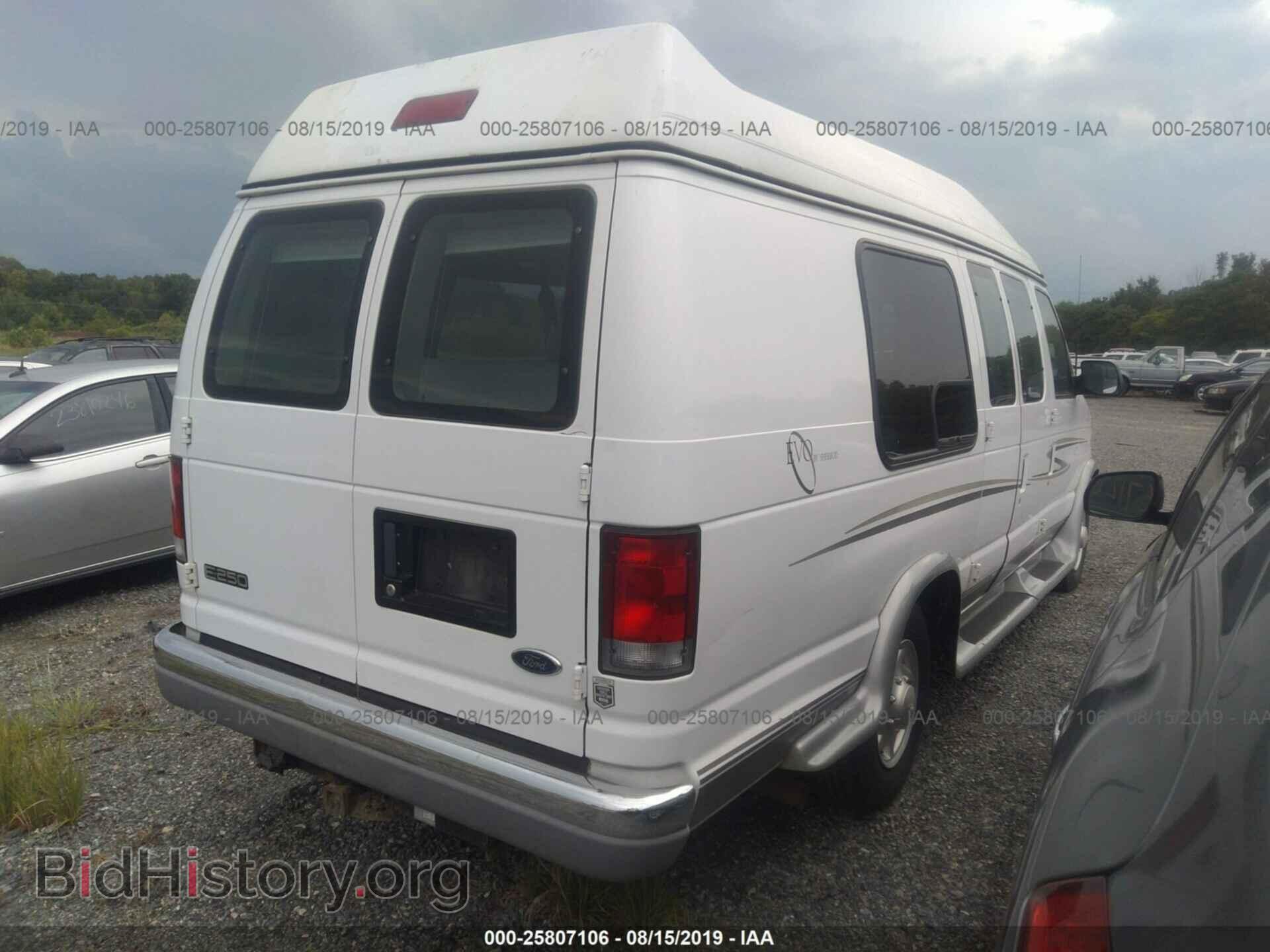2000 FORD ECONOLINE - VIN: 1FDNS24L3YHB96556 - Photo 4